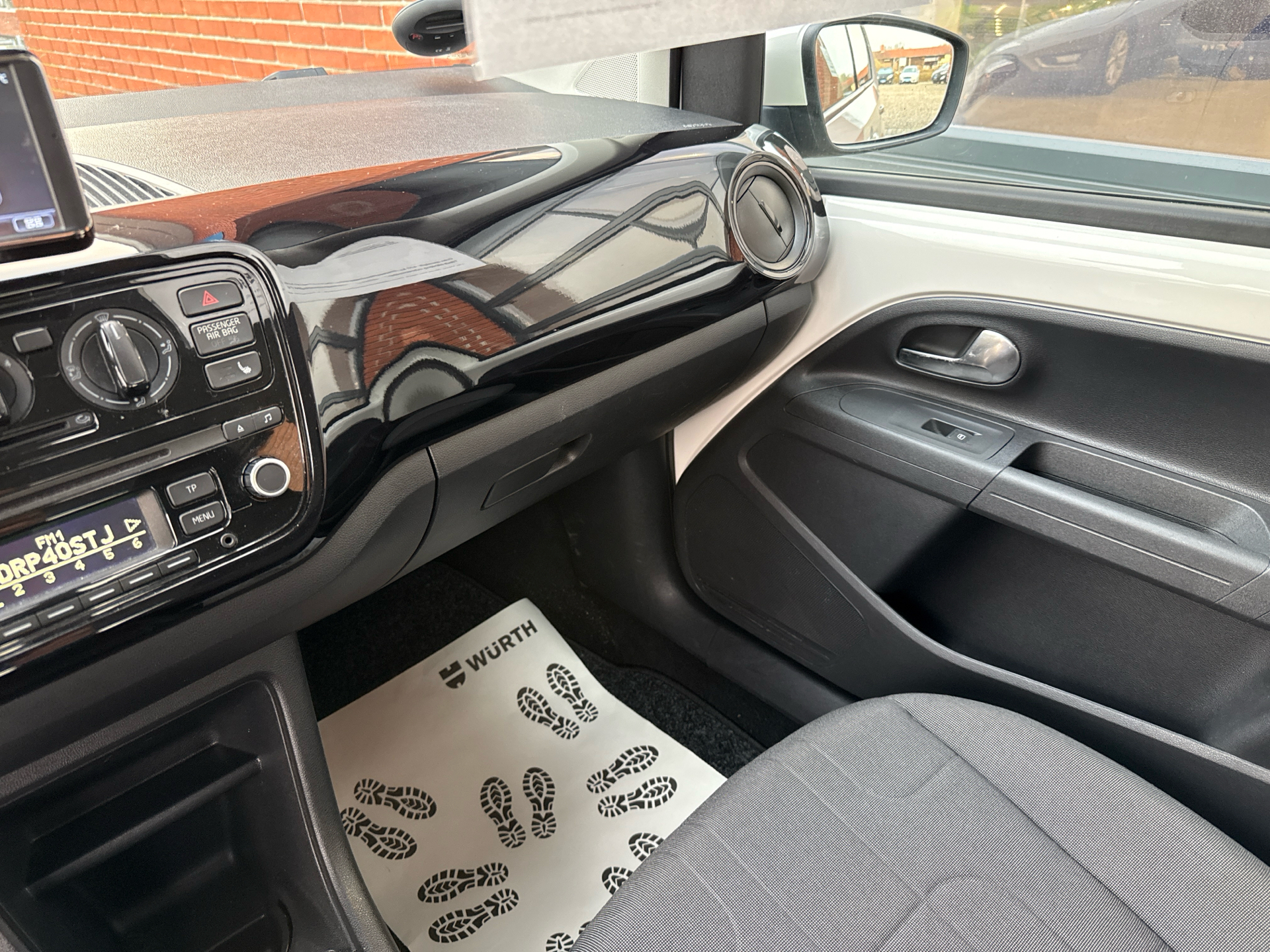 Billede af VW up 1,0 FSI BMT Move 75HK 5d