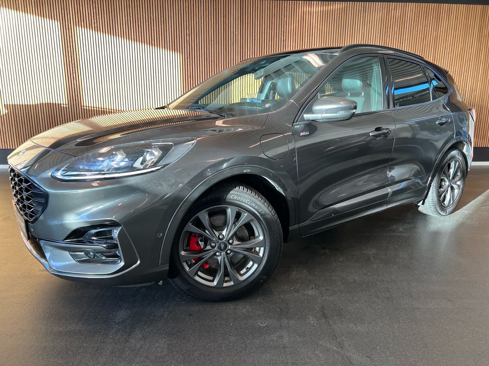 Billede af Ford Kuga 2,5 Plugin-hybrid ST-Line X CVT 225HK 5d Trinl. Gear