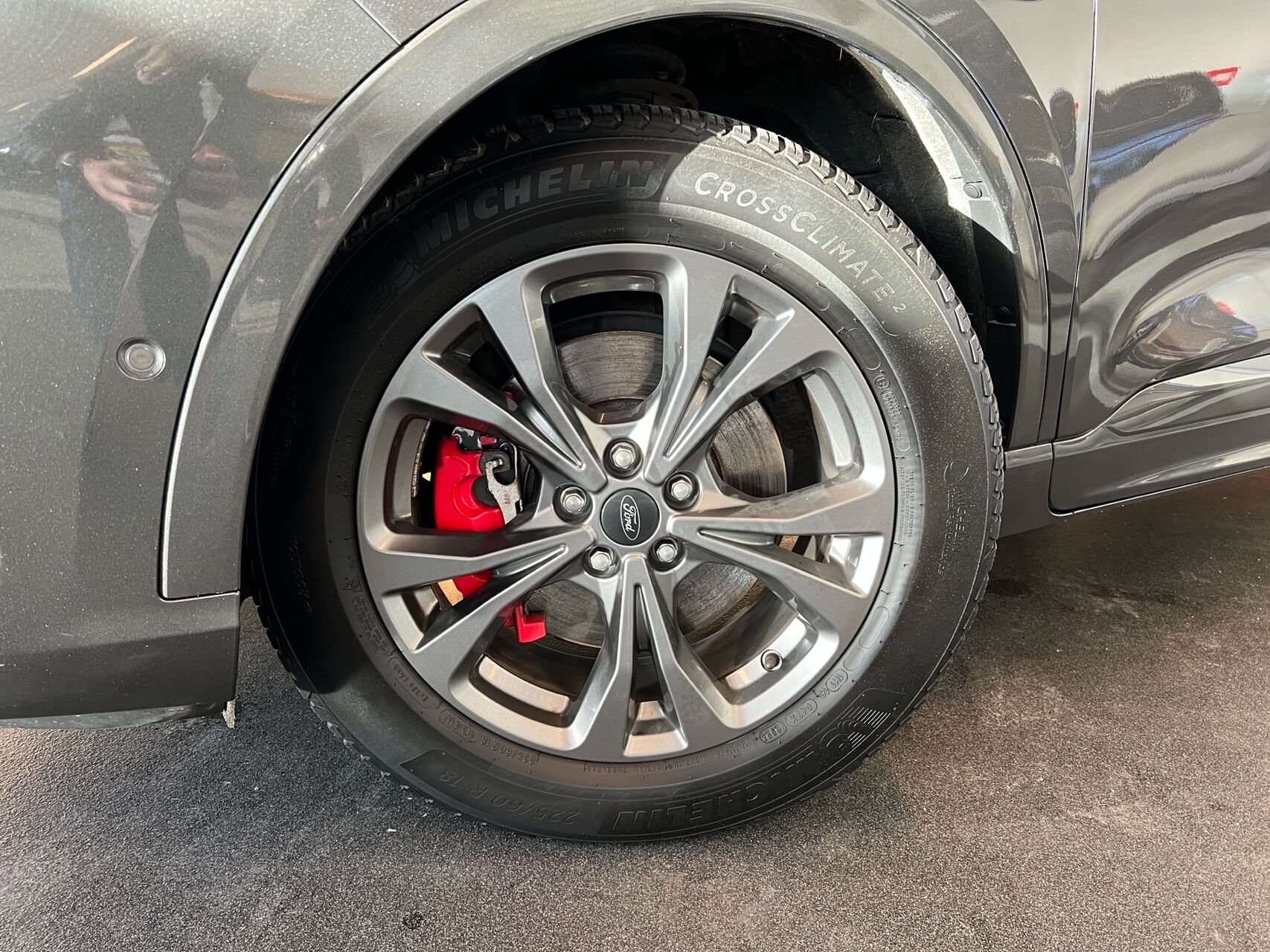 Billede af Ford Kuga 2,5 Plugin-hybrid ST-Line X CVT 225HK 5d Trinl. Gear