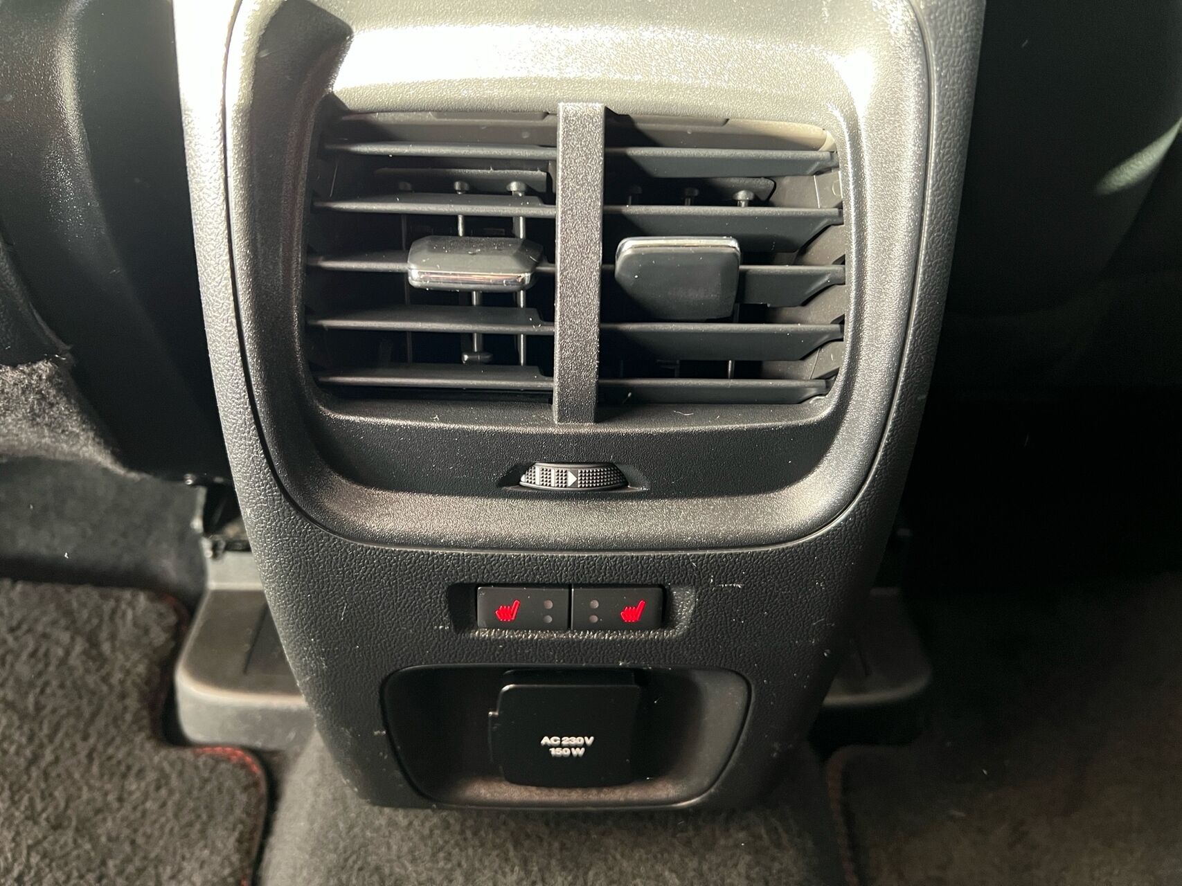 Billede af Ford Kuga 2,5 Plugin-hybrid ST-Line X CVT 225HK 5d Trinl. Gear