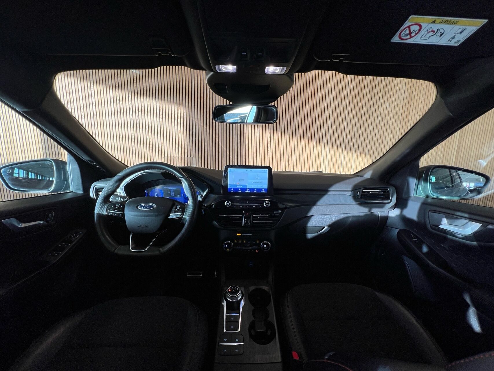 Billede af Ford Kuga 2,5 Plugin-hybrid ST-Line X CVT 225HK 5d Trinl. Gear