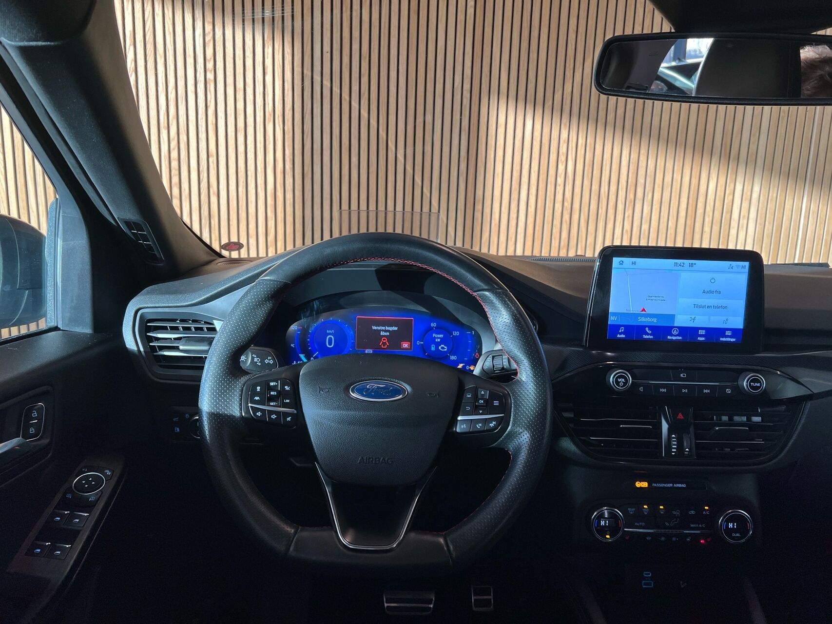 Billede af Ford Kuga 2,5 Plugin-hybrid ST-Line X CVT 225HK 5d Trinl. Gear