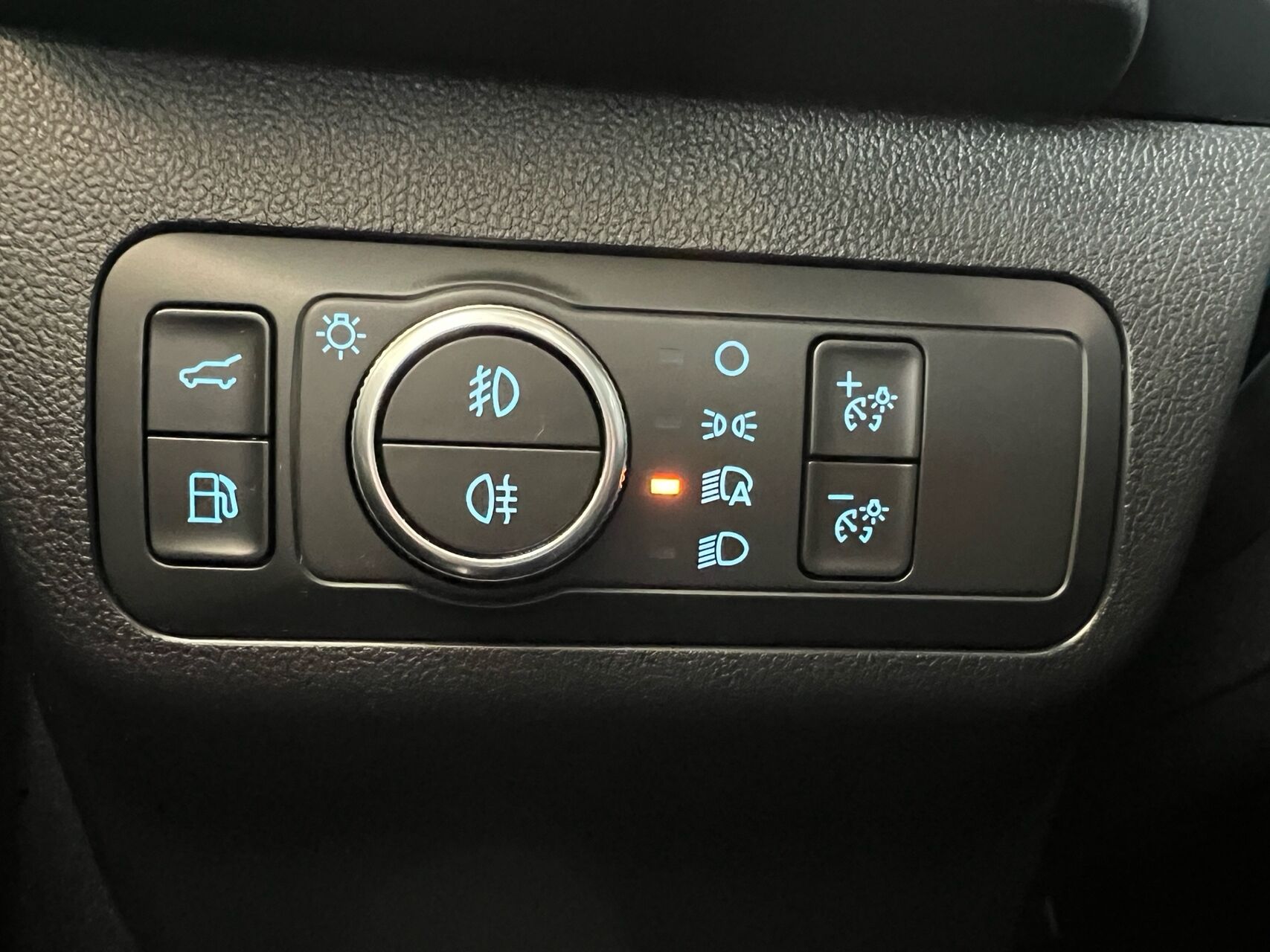 Billede af Ford Kuga 2,5 Plugin-hybrid ST-Line X CVT 225HK 5d Trinl. Gear