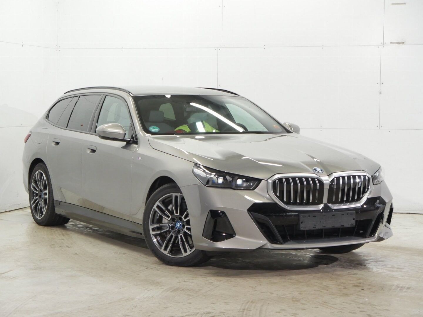 Billede af BMW i5 eDrive40 Touring M-Sport 340HK Stc Aut.