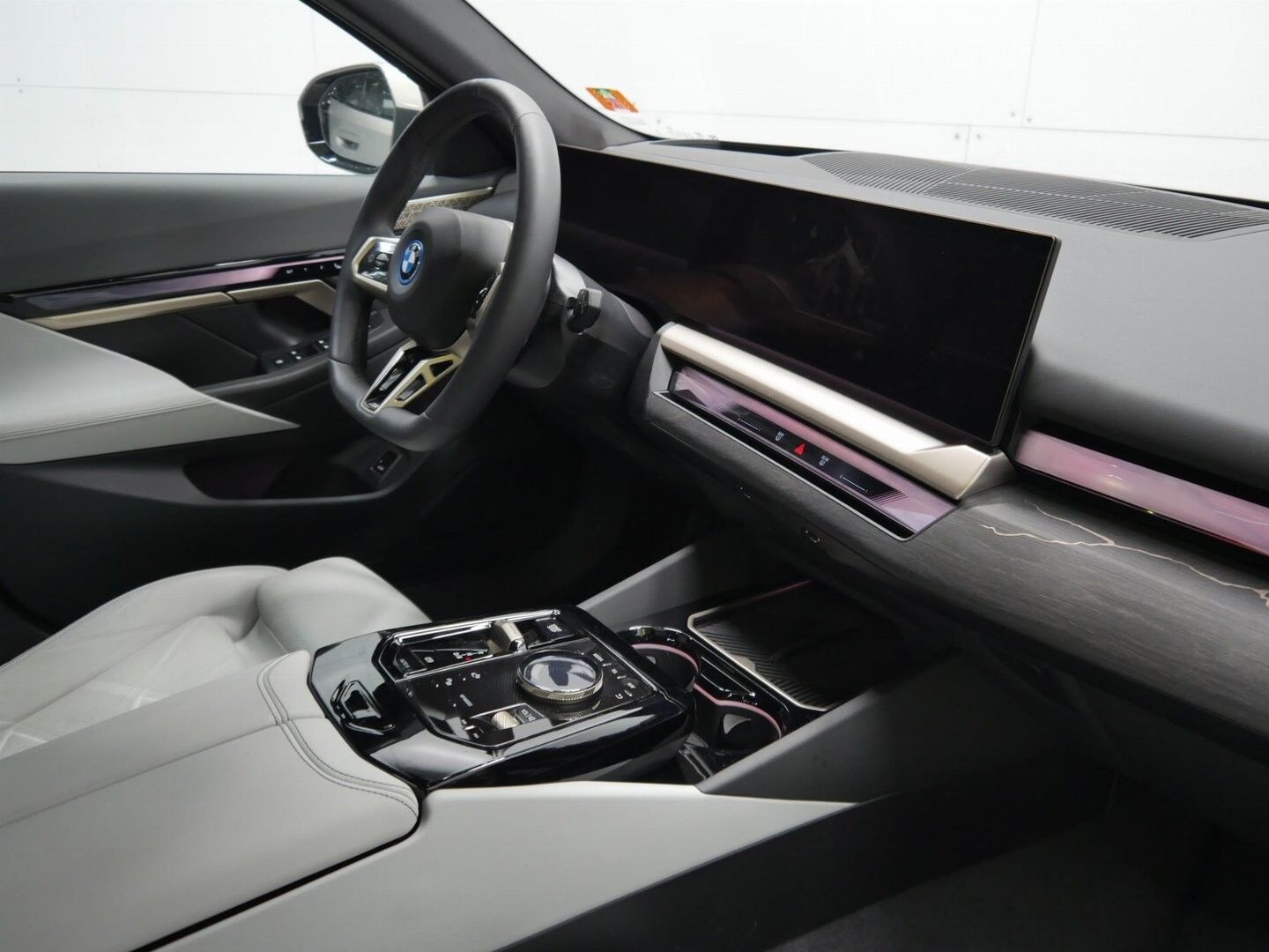 Billede af BMW i5 eDrive40 Touring M-Sport 340HK Stc Aut.