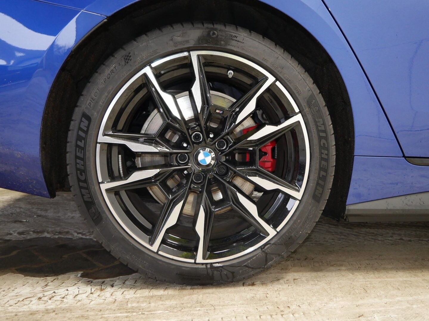 Billede af BMW i4 M50 Gran Coupé Supercharged XDrive 544HK 5d Aut.