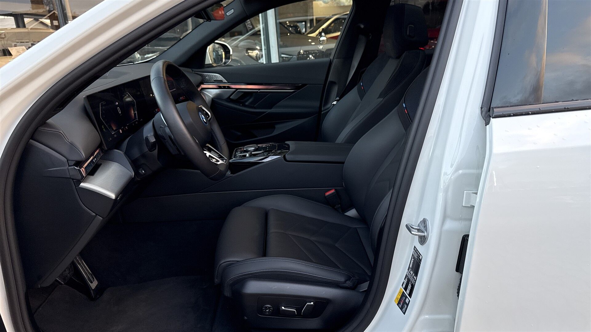 Billede af BMW i5 eDrive40 Touring M-Sport 340HK Stc Aut.