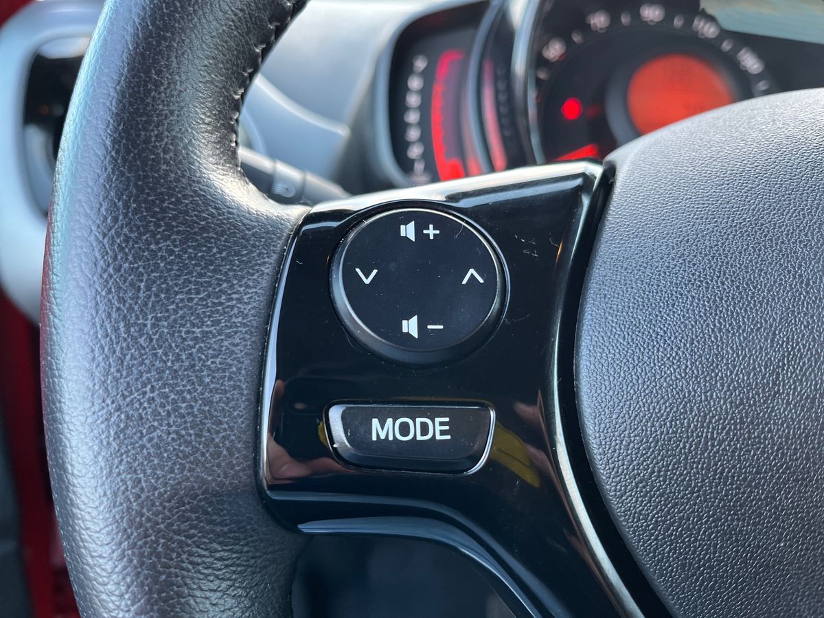 Billede af Toyota Aygo 1,0 VVT-I X-Press Safety Sense X-Shift 72HK 5d Aut.