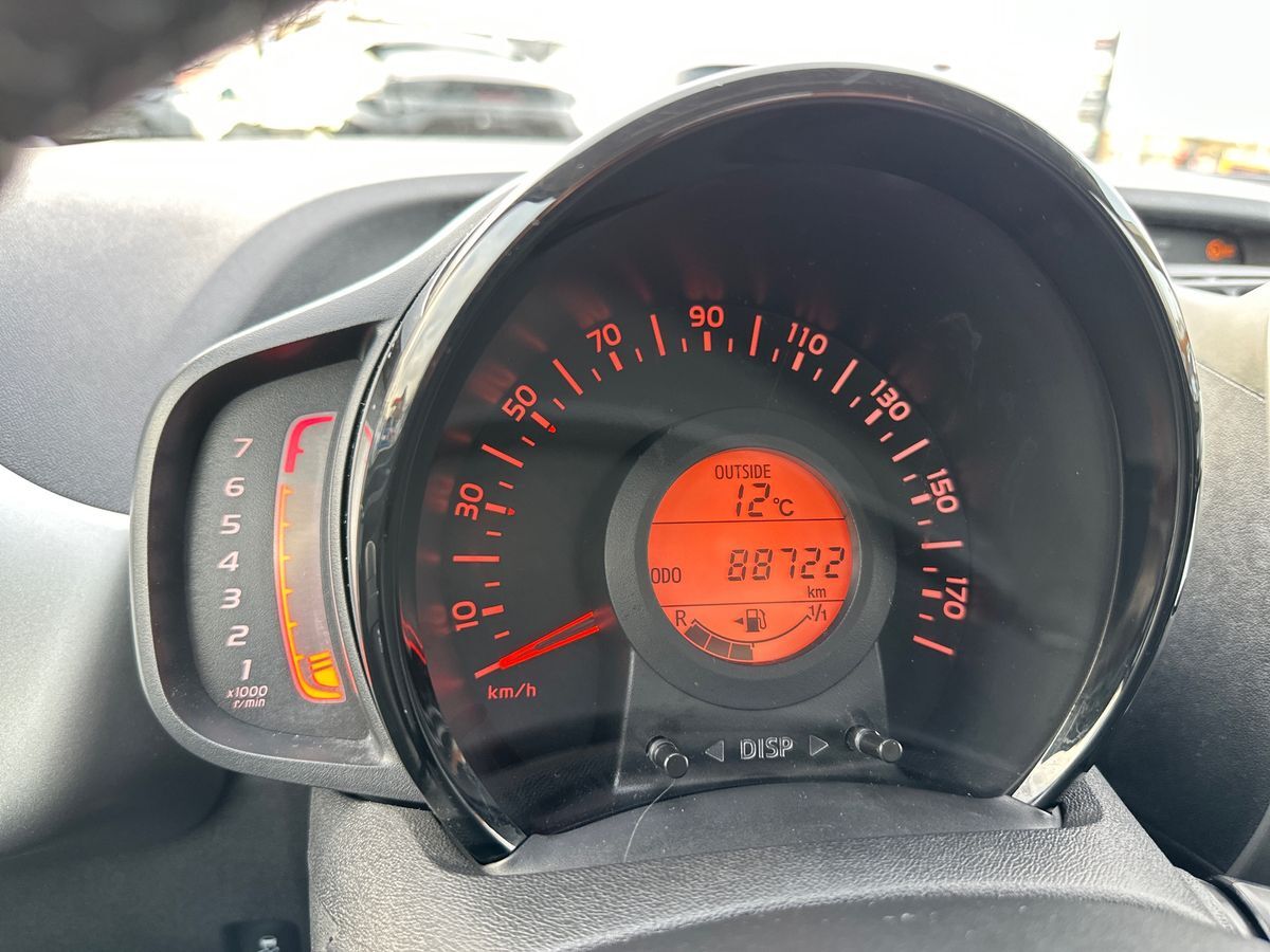 Billede af Toyota Aygo 1,0 VVT-I X-Play + X-Touch 69HK 5d