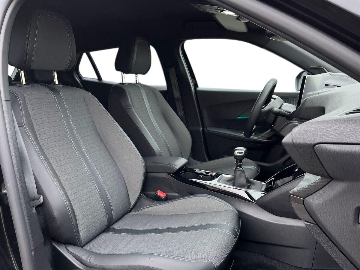 Billede af Peugeot 2008 1,2 PureTech Allure Pack 130HK 5d