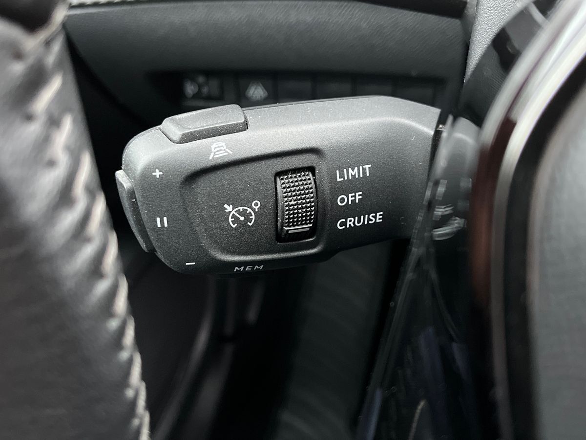 Billede af Peugeot 2008 1,2 PureTech Allure Pack 130HK 5d