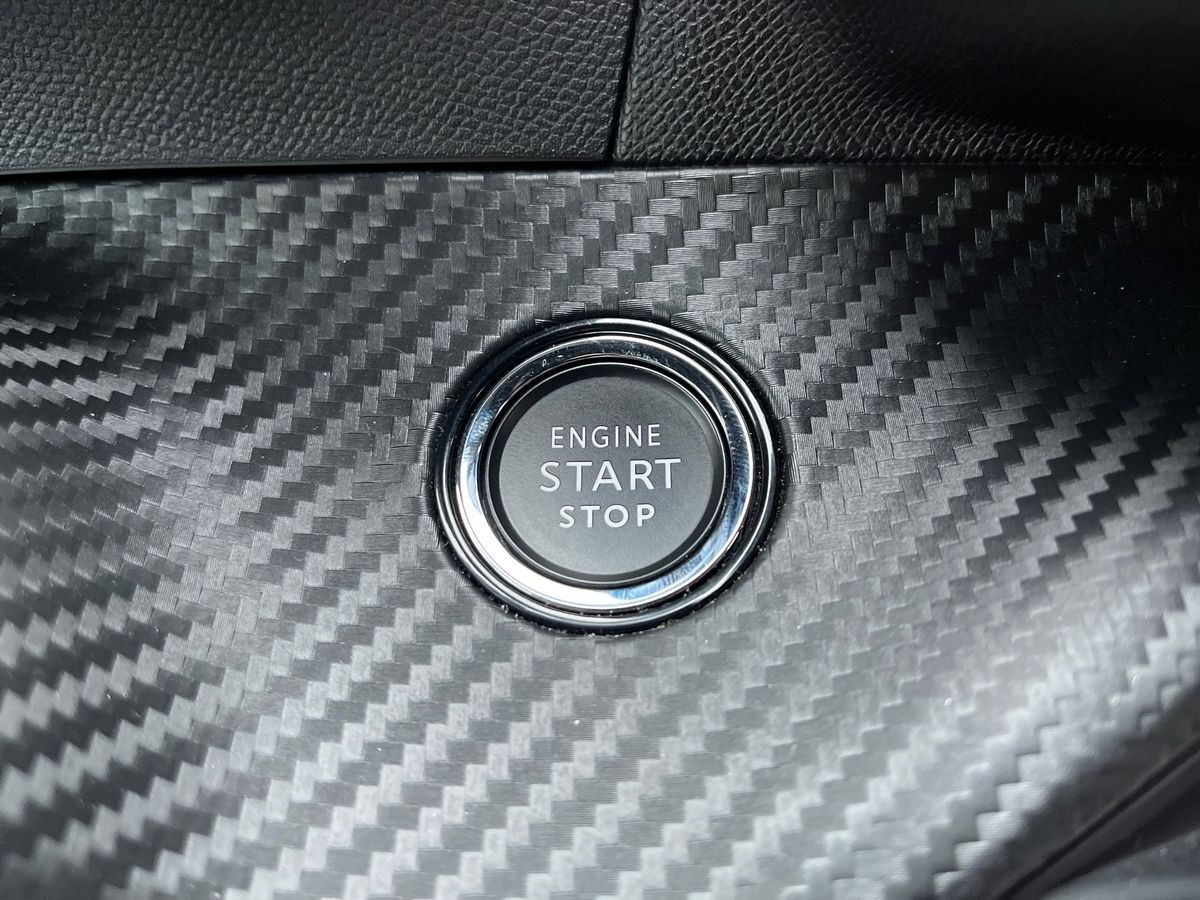 Billede af Peugeot 2008 1,2 PureTech Allure Pack 130HK 5d