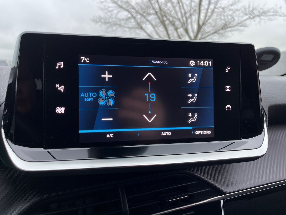 Billede af Peugeot 2008 1,2 PureTech Allure Pack 130HK 5d