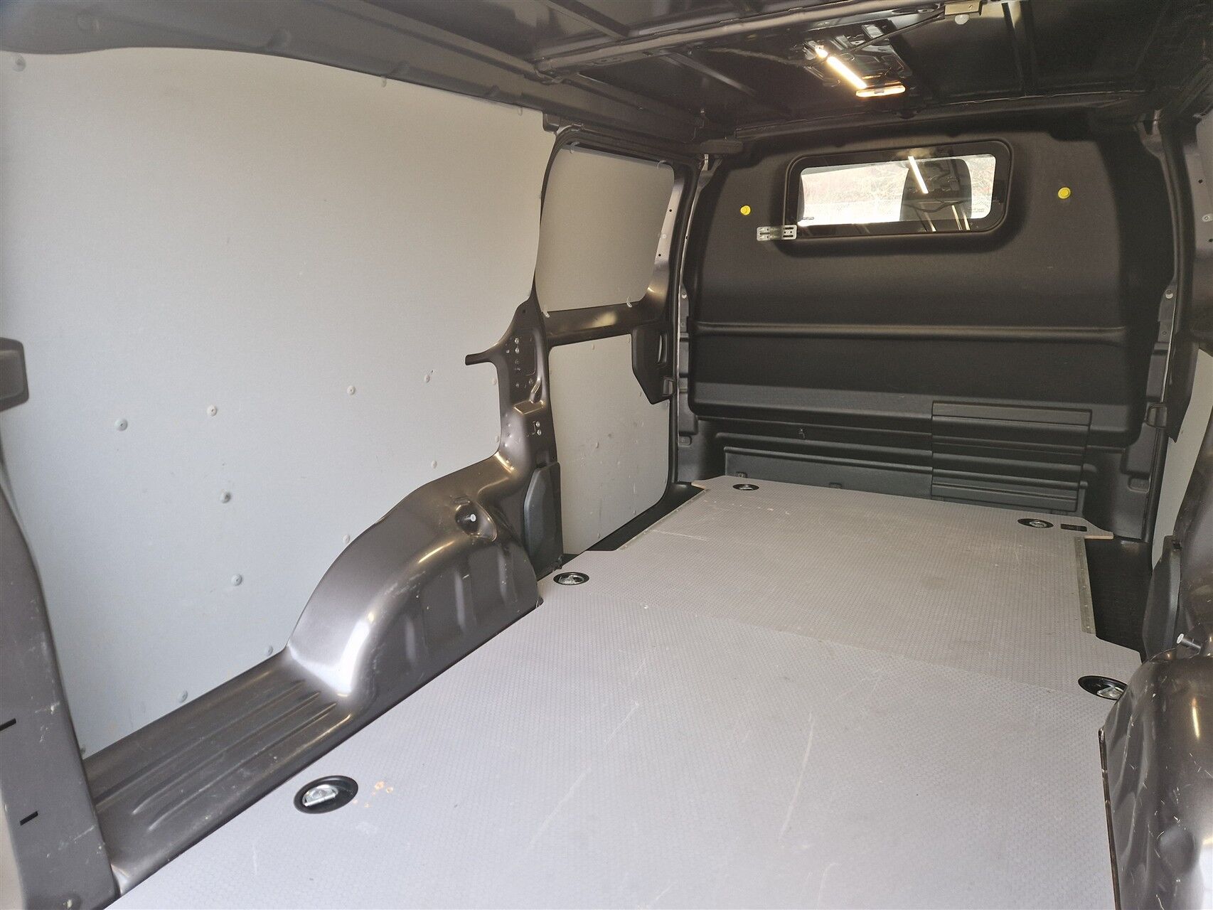 Billede af Toyota Proace Long 2,0 D Comfort Master To skydedør 144HK Van 8g Aut.