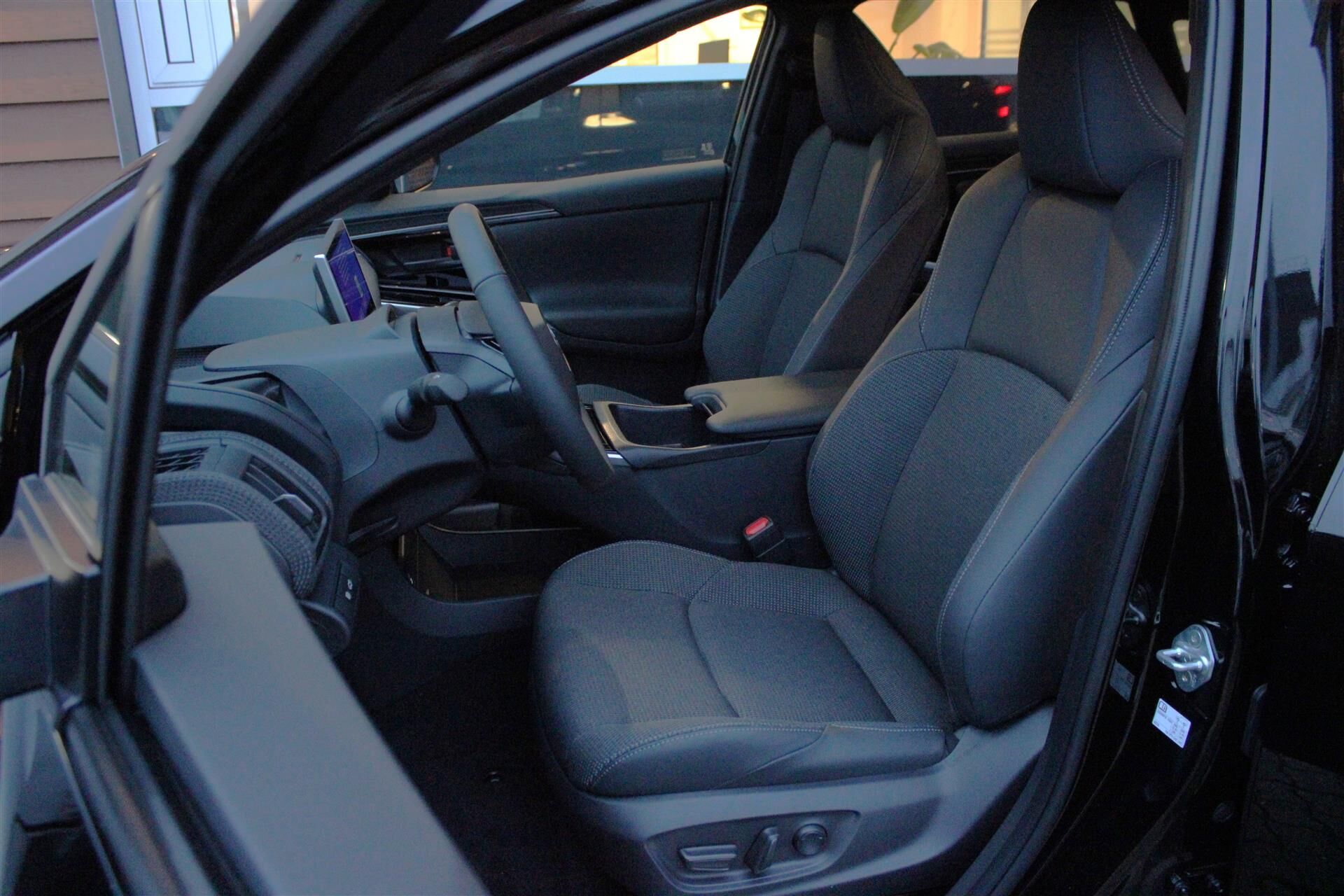 Billede af Toyota BZ4X EL Business Plus 204HK 5d Aut.