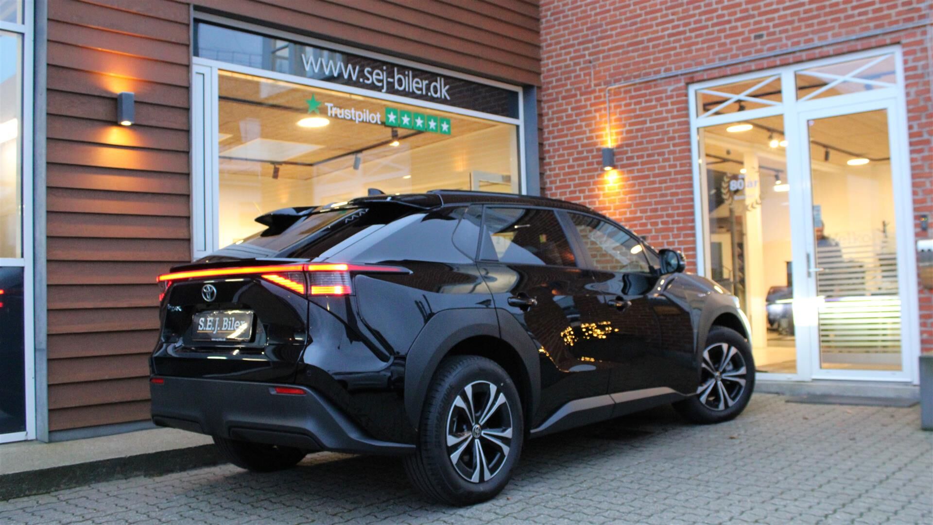 Billede af Toyota BZ4X EL Business Plus 204HK 5d Aut.