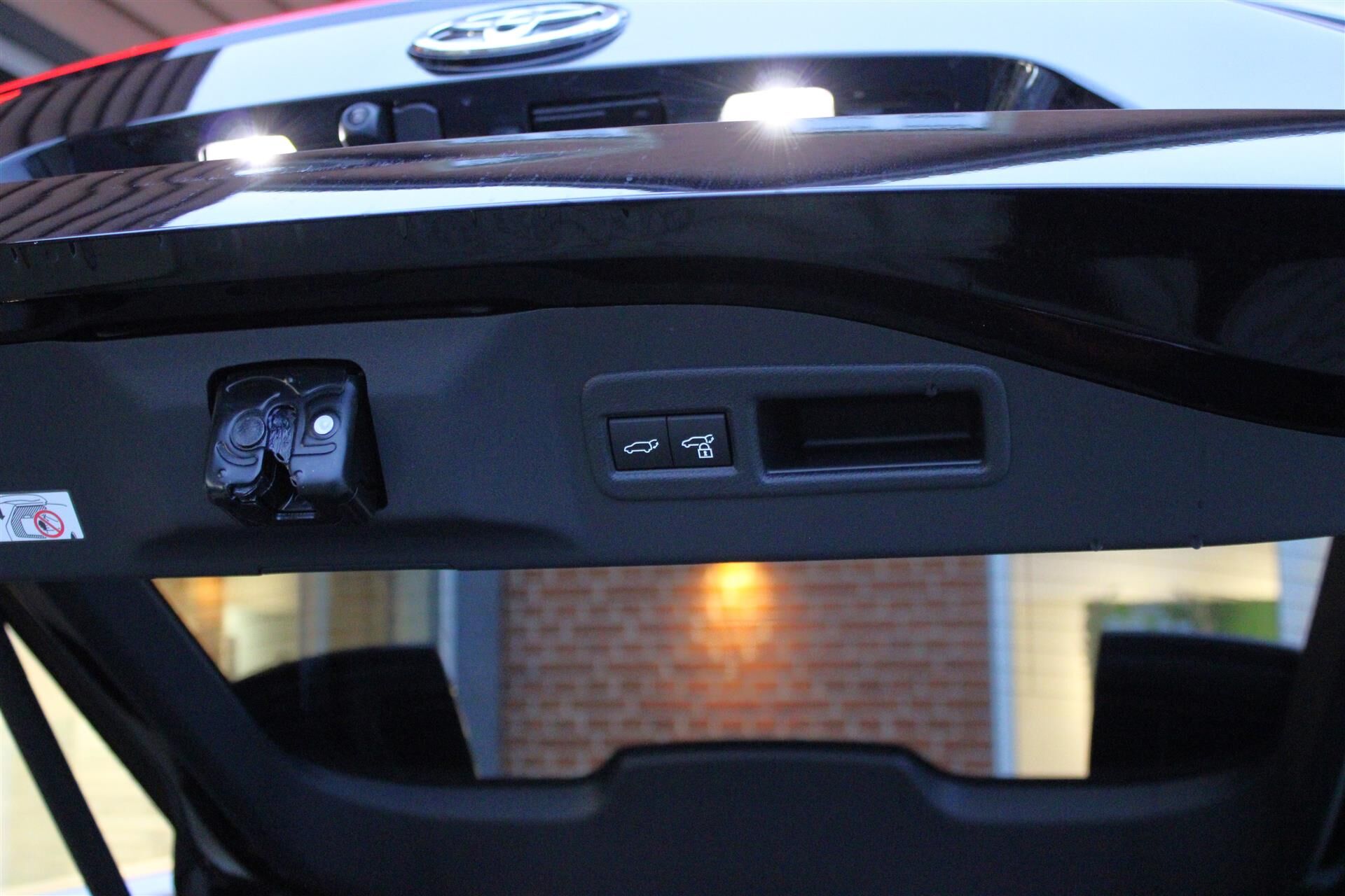 Billede af Toyota BZ4X EL Business Plus 204HK 5d Aut.