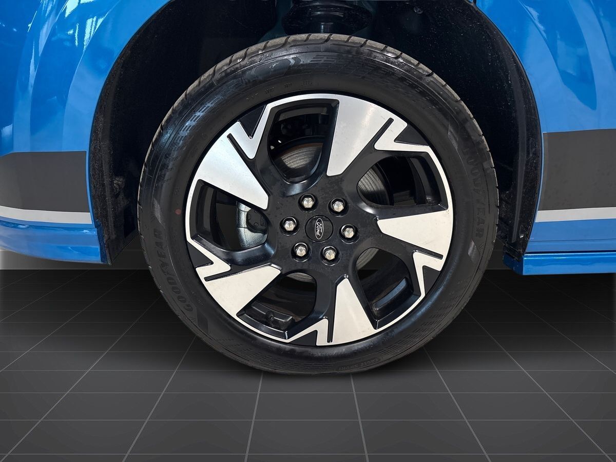 Billede af Ford E-Transit Custom 340 L2H1 EL Sport 218HK Van Aut.