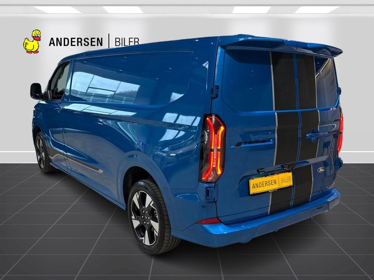 Billede af Ford E-Transit Custom 340 L2H1 EL Sport 218HK Van Aut.