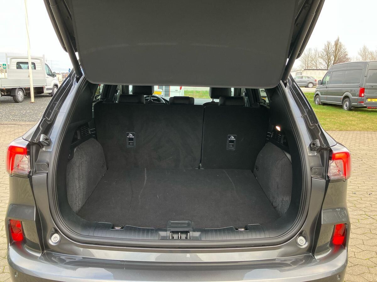 Billede af Ford Kuga 2,5 Plugin-hybrid ST-Line X CVT 225HK 5d Trinl. Gear