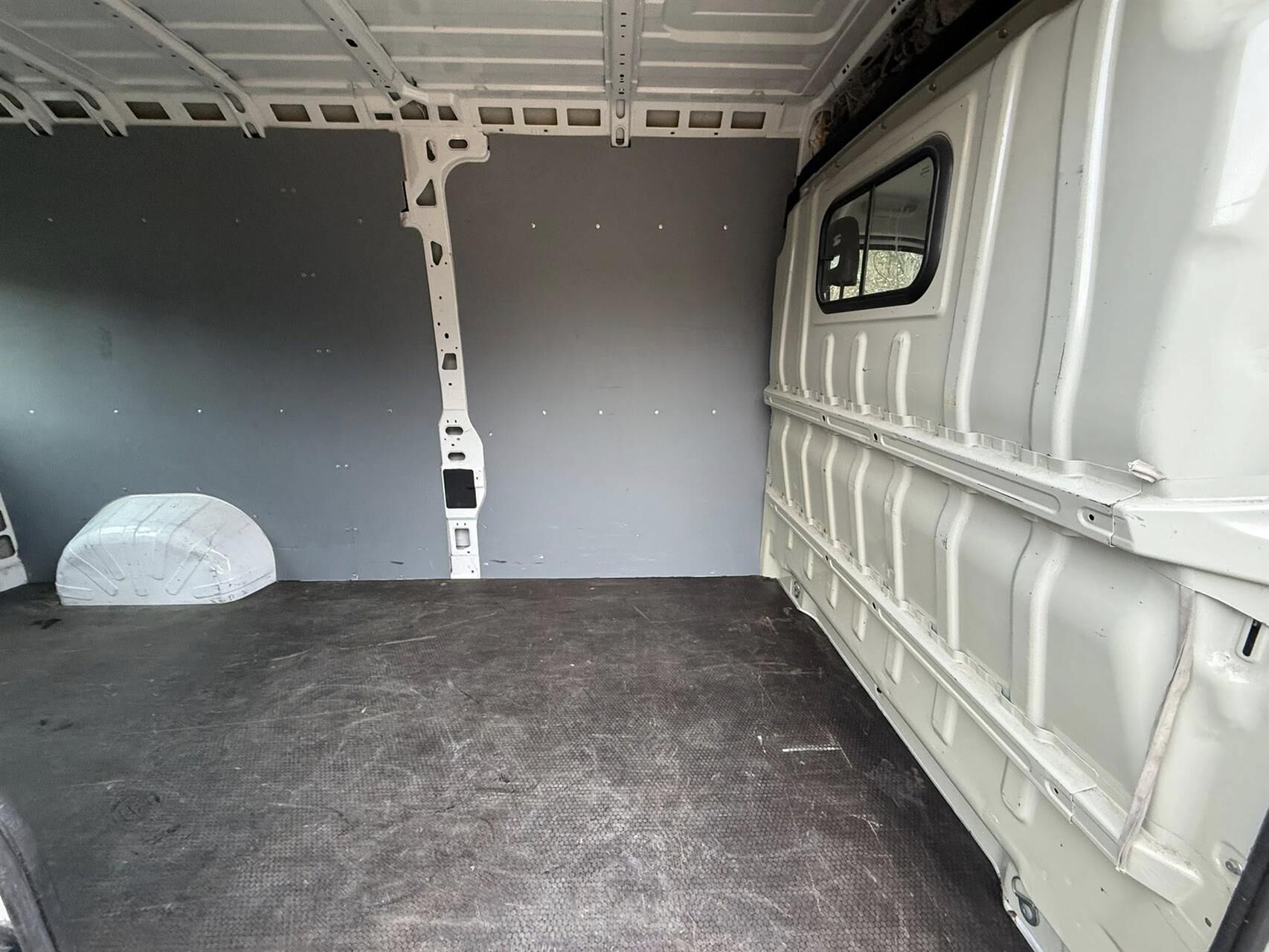 Billede af Citroën Jumper 35 L3H2 2,2 HDi FAP 150HK Van