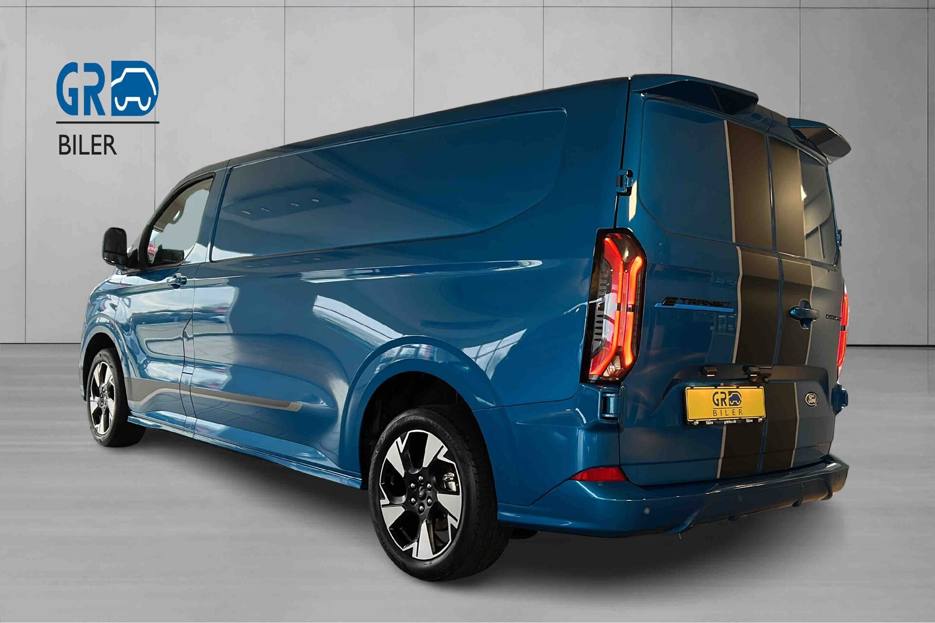 Billede af Ford E-Transit Custom 340 L2H1 EL Sport 218HK Van Aut.