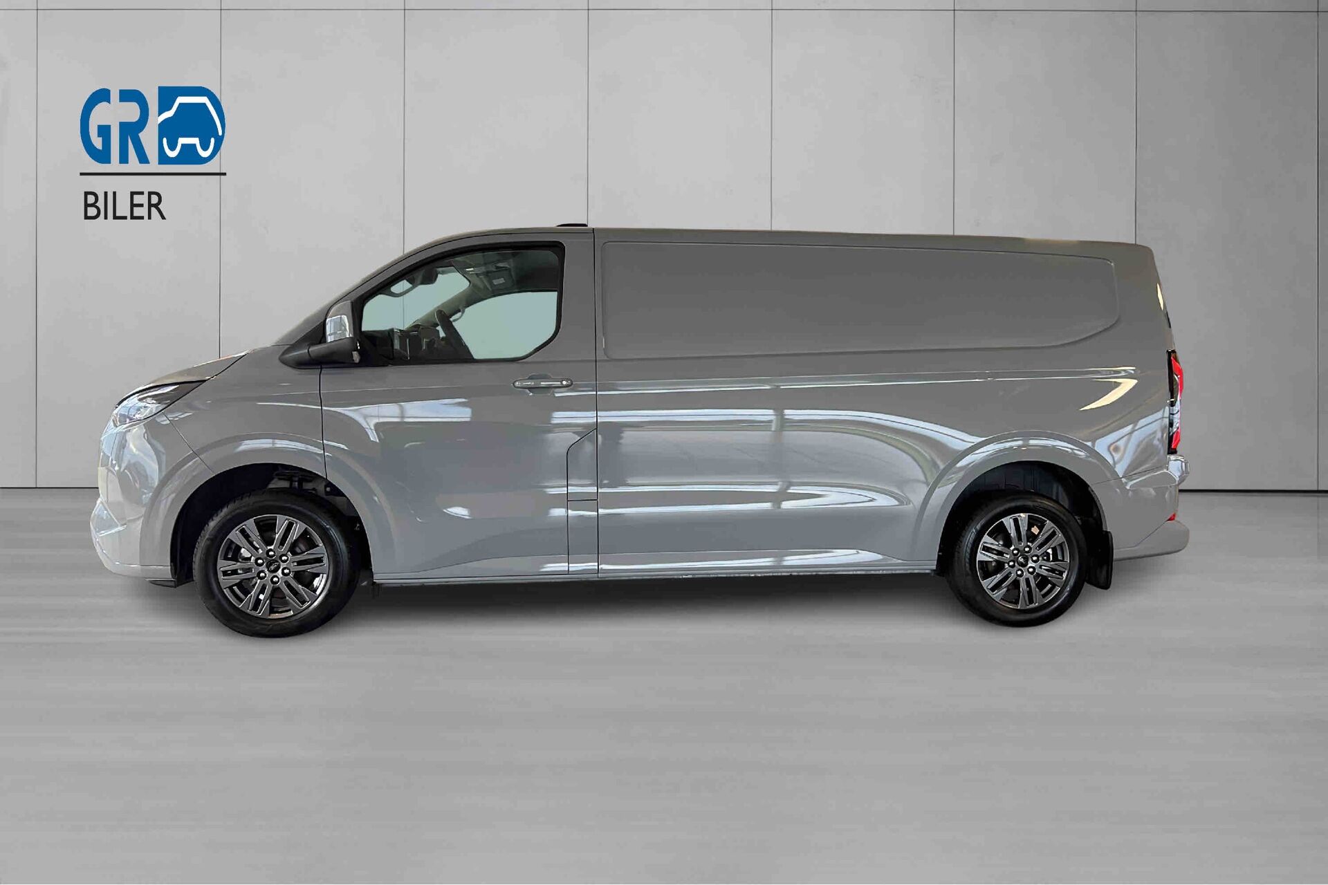 Billede af Ford E-Transit Custom 340 L2H1 EL Limited 218HK Van Aut.