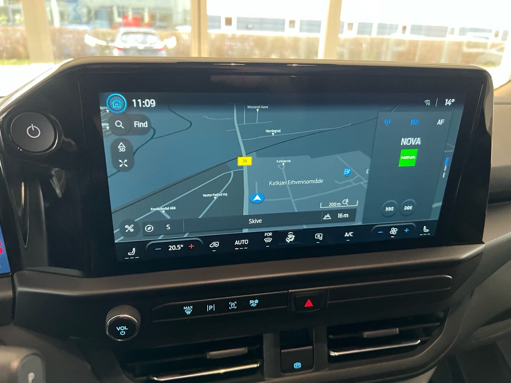 Billede af Ford E-Transit Custom 340 L2H1 EL Limited 218HK Van Aut.