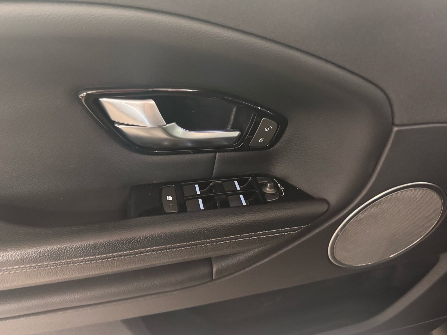 Billede af Land Rover Range Rover Evoque 2,0 TD4 HSE 4x4 150HK 5d 9g Aut.