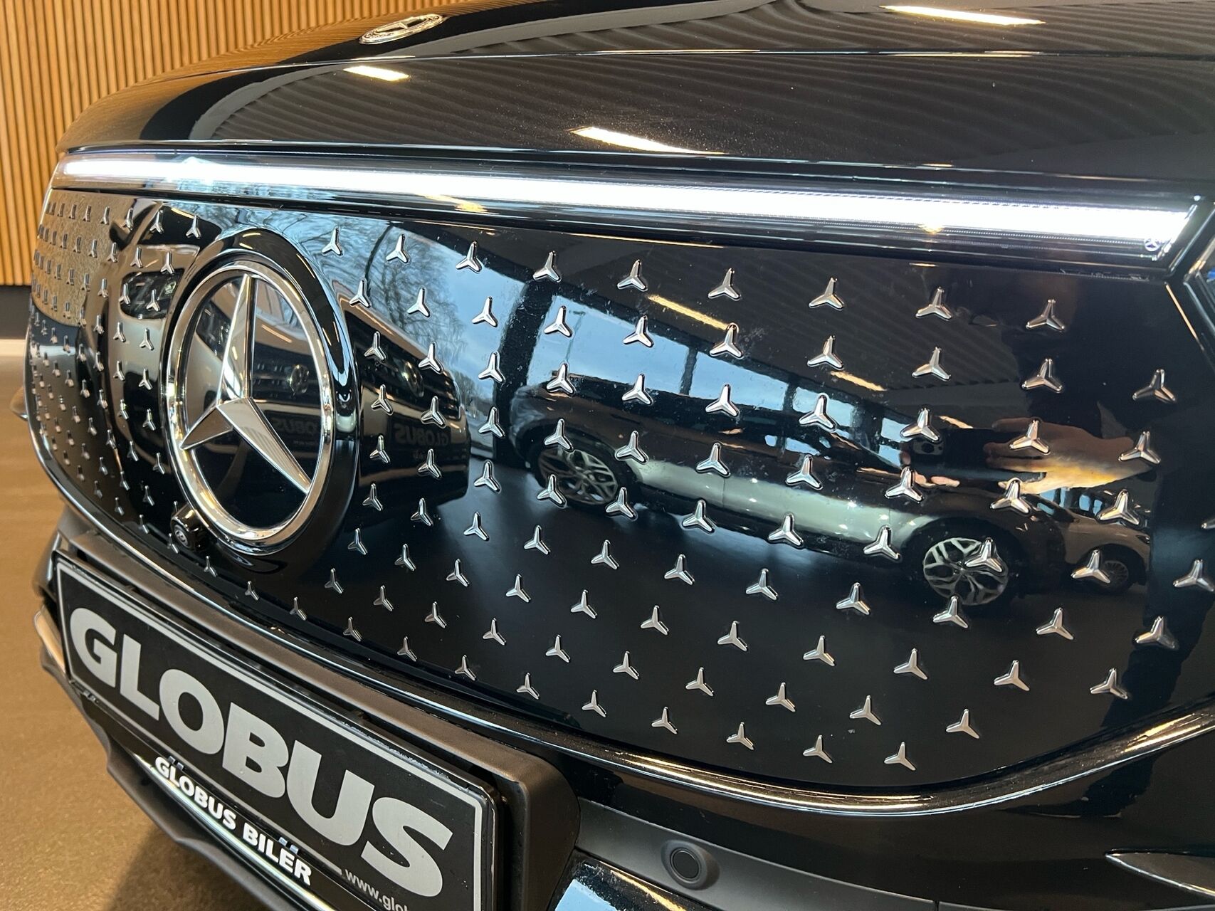 Billede af Mercedes-Benz EQB 250+ EL AMG Premium 190HK 5d Aut.