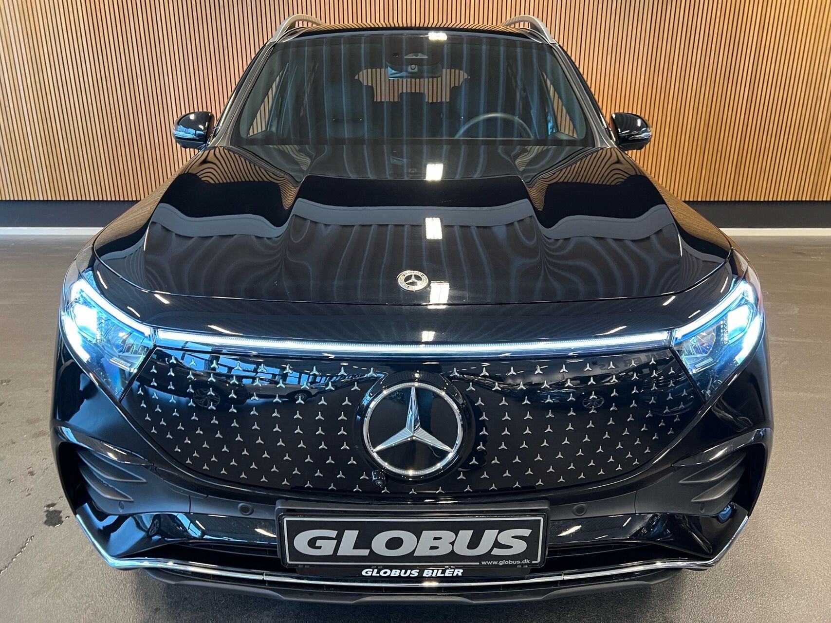 Billede af Mercedes-Benz EQB 250+ EL AMG Premium 190HK 5d Aut.