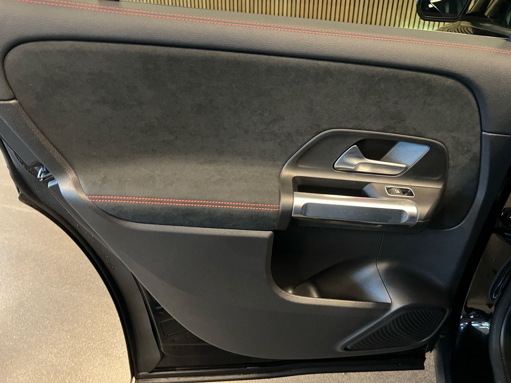 Billede af Mercedes-Benz EQB 250+ EL AMG Premium 190HK 5d Aut.