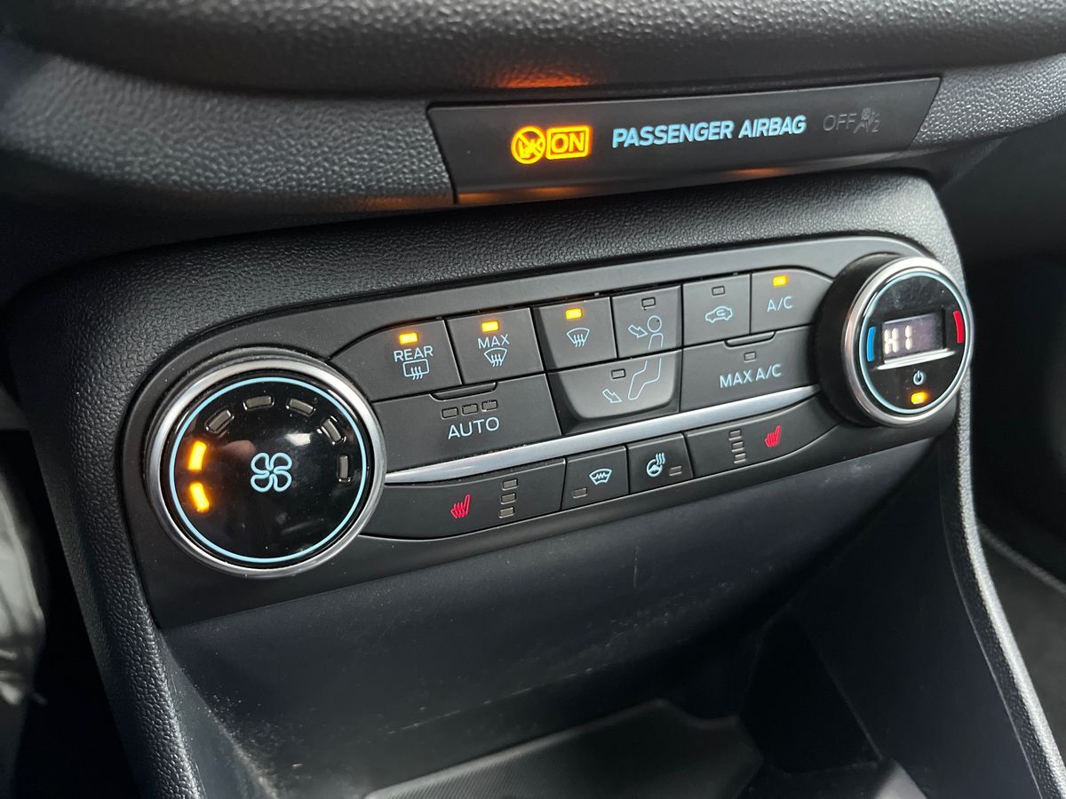 Billede af Ford Fiesta 1,0 EcoBoost Hybrid Titanium Start/Stop 125HK 5d 6g