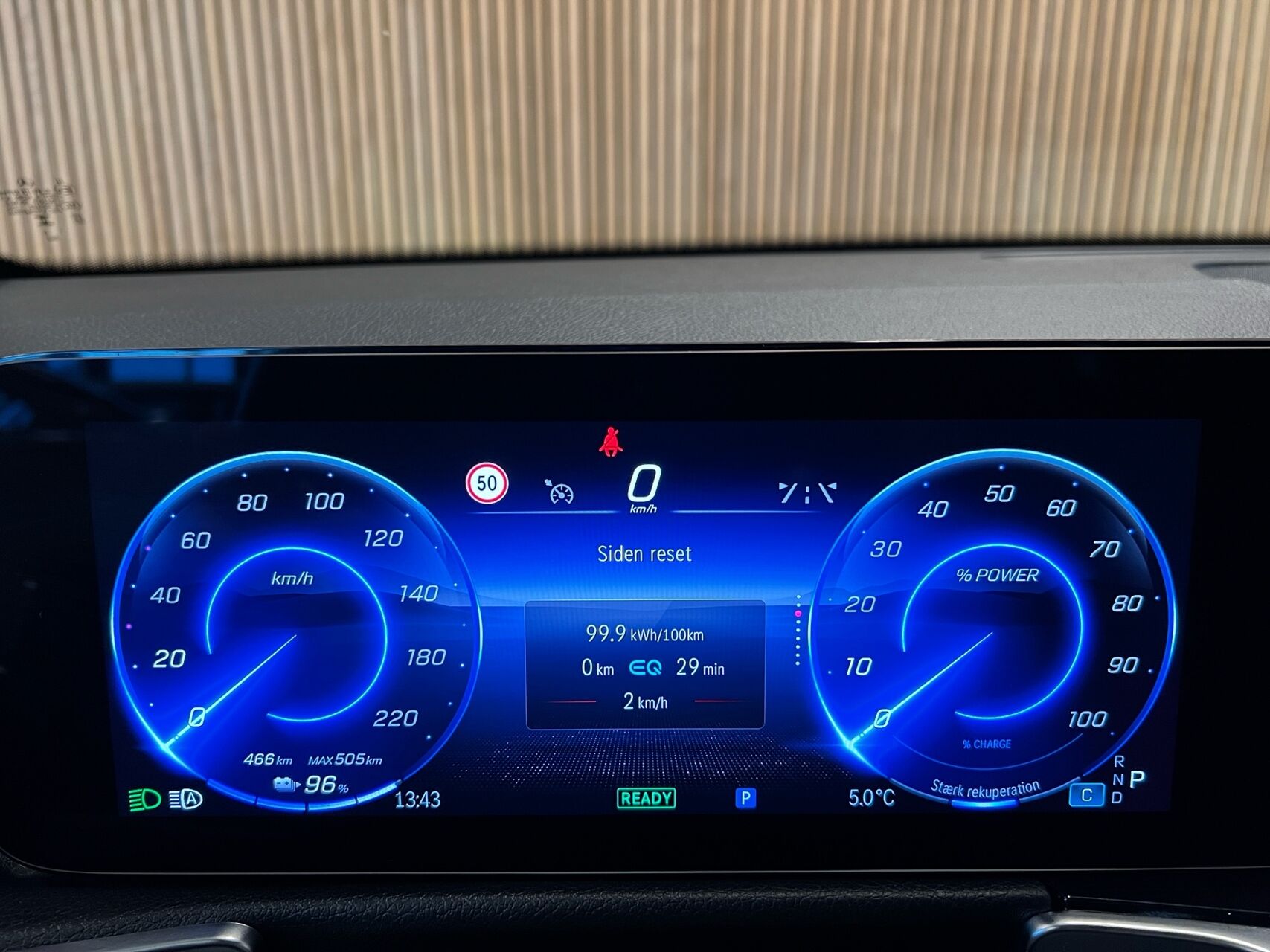 Billede af Mercedes-Benz EQB 250+ EL AMG Premium 190HK 5d Aut.