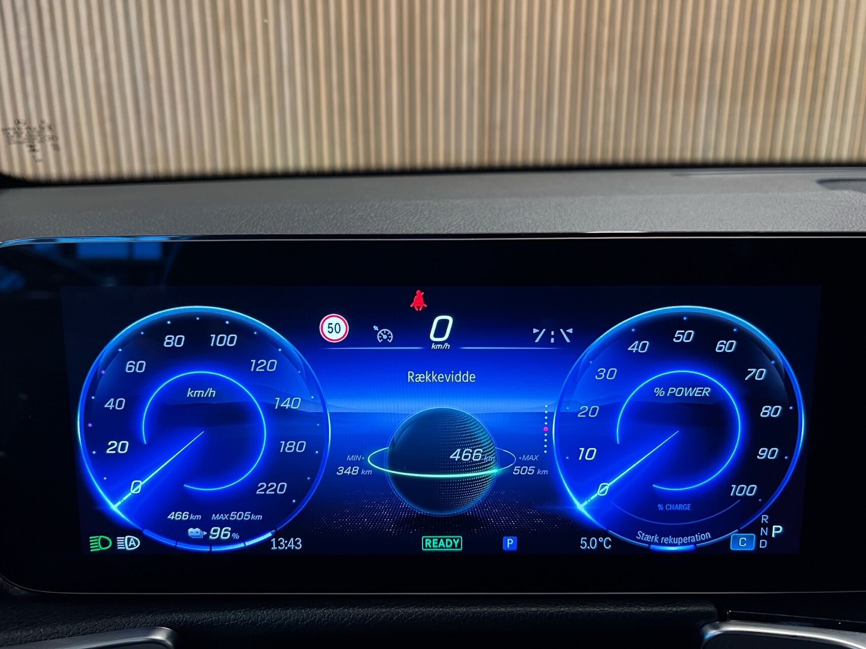 Billede af Mercedes-Benz EQB 250+ EL AMG Premium 190HK 5d Aut.