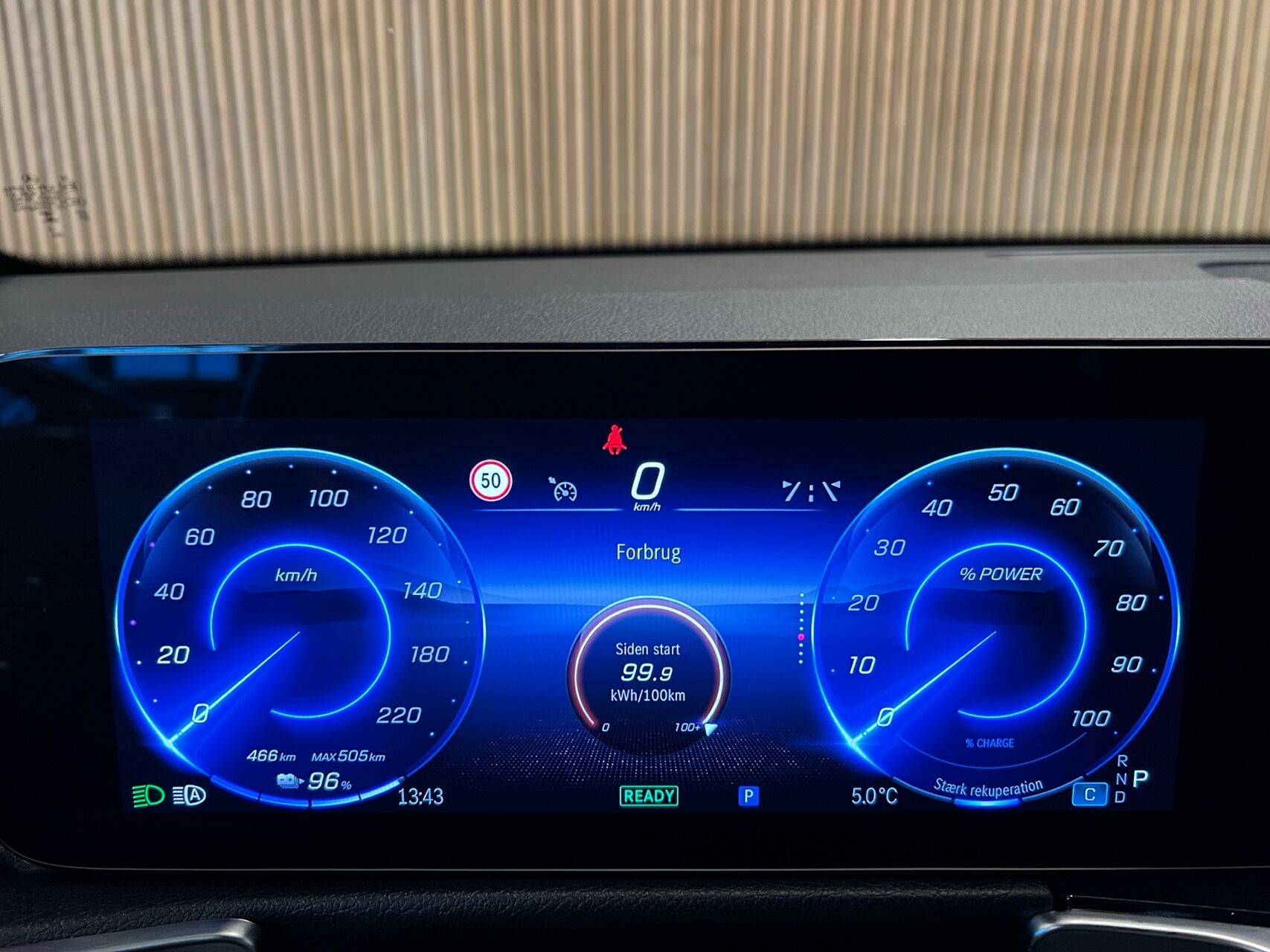 Billede af Mercedes-Benz EQB 250+ EL AMG Premium 190HK 5d Aut.