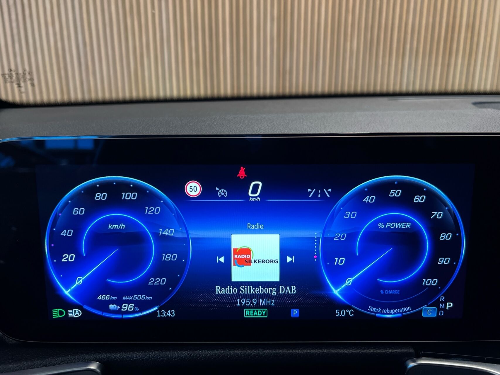 Billede af Mercedes-Benz EQB 250+ EL AMG Premium 190HK 5d Aut.