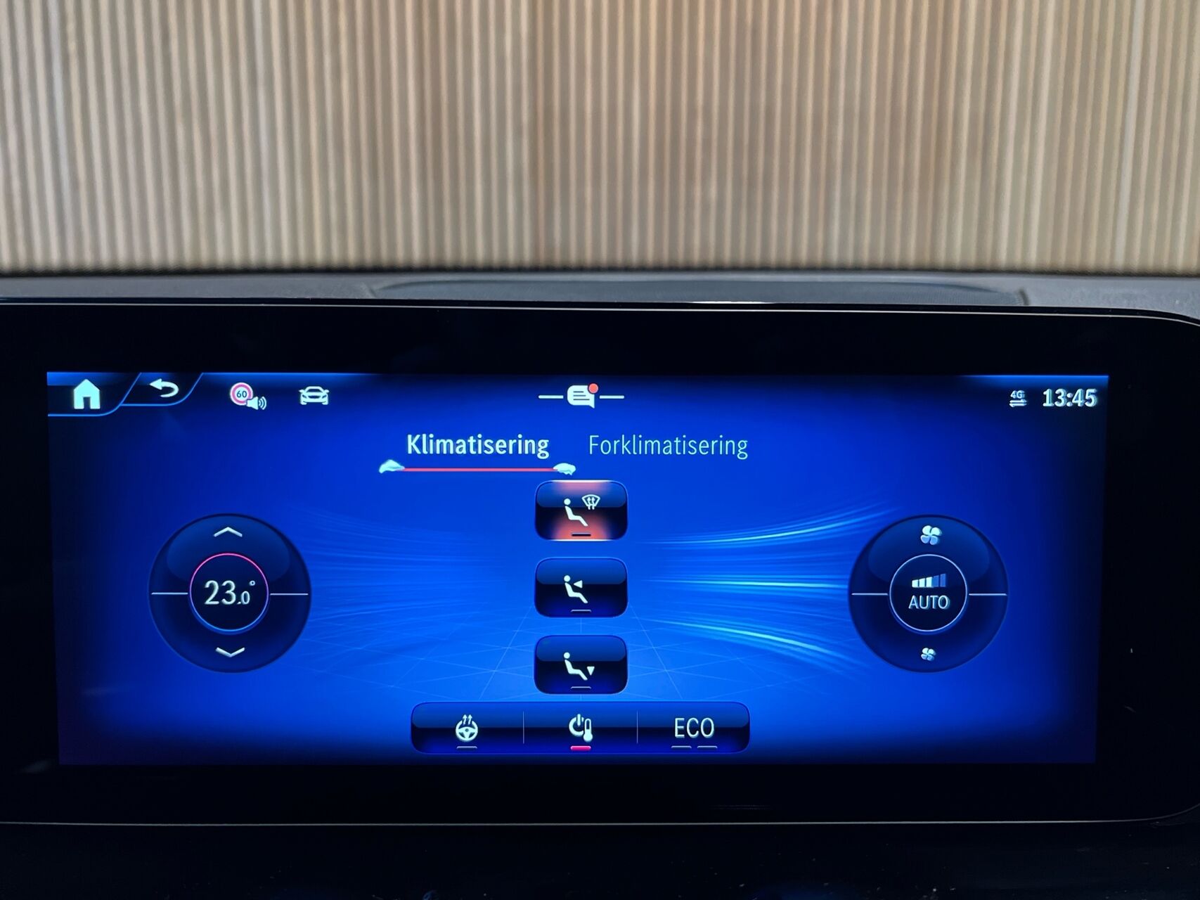 Billede af Mercedes-Benz EQB 250+ EL AMG Premium 190HK 5d Aut.