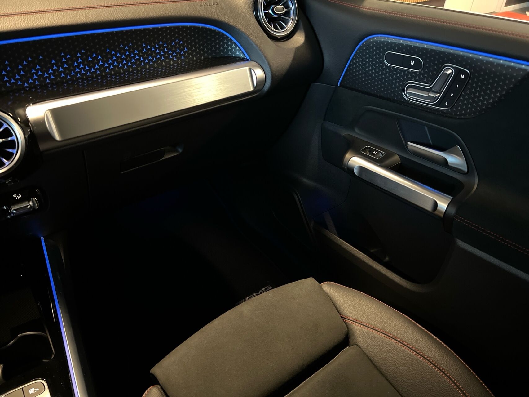 Billede af Mercedes-Benz EQB 250+ EL AMG Premium 190HK 5d Aut.