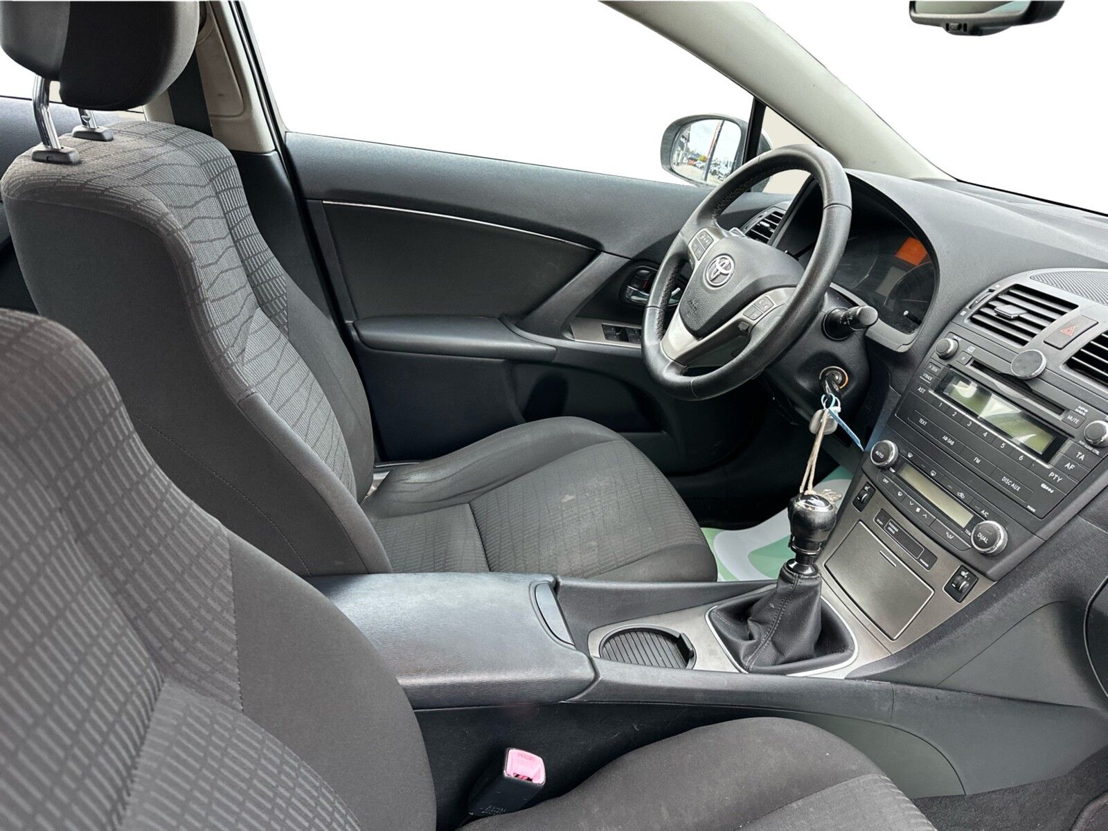 Billede af Toyota Avensis 2,0 VVT-I T2 152HK Stc 6g