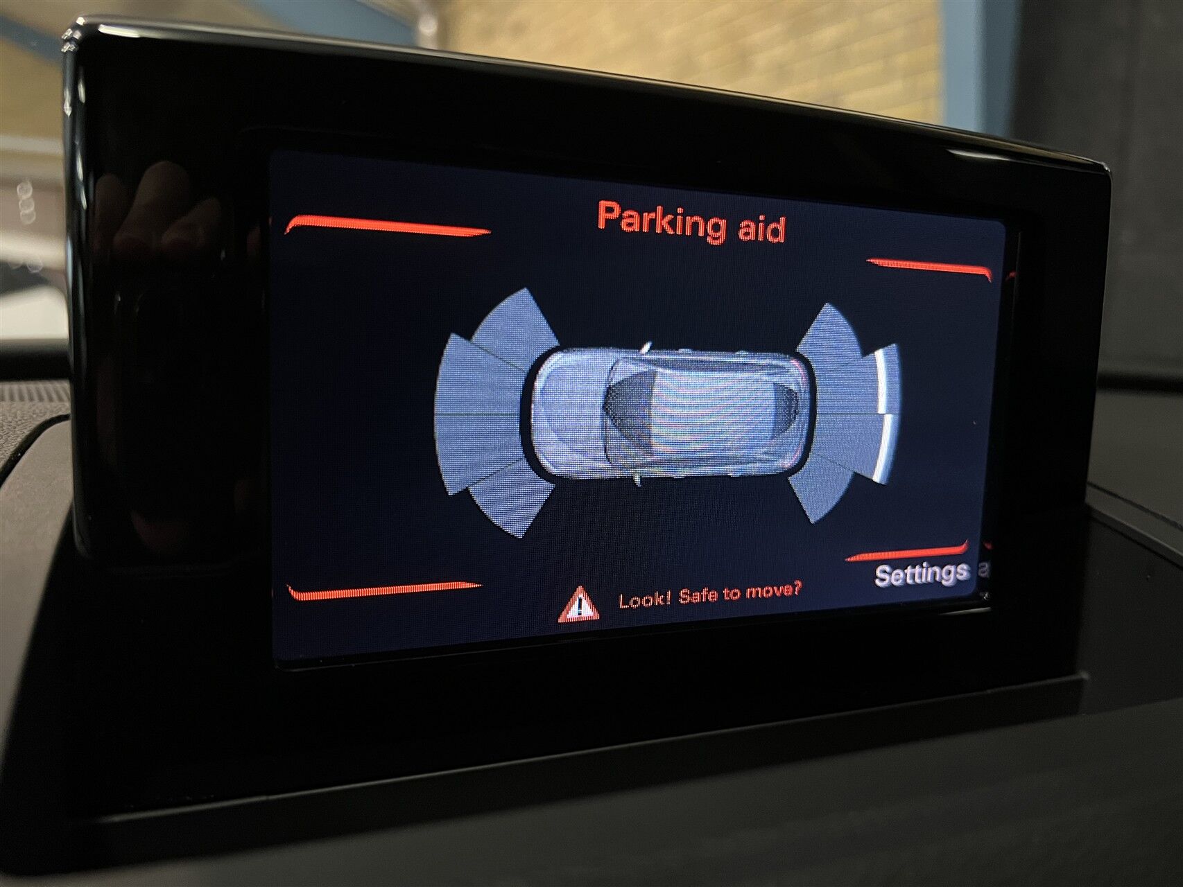 Billede af Audi Q3 1,4 TFSI Sport Limited S Tronic 150HK 5d Aut. 