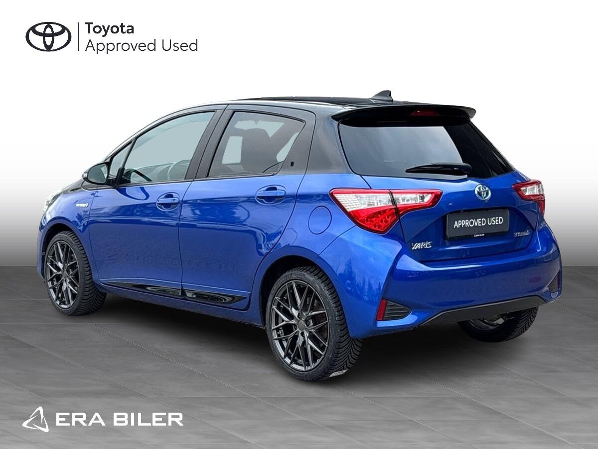 Billede af Toyota Yaris 1,5 Hybrid Flavour BLÅ E-CVT 100HK 5d Trinl. Gear