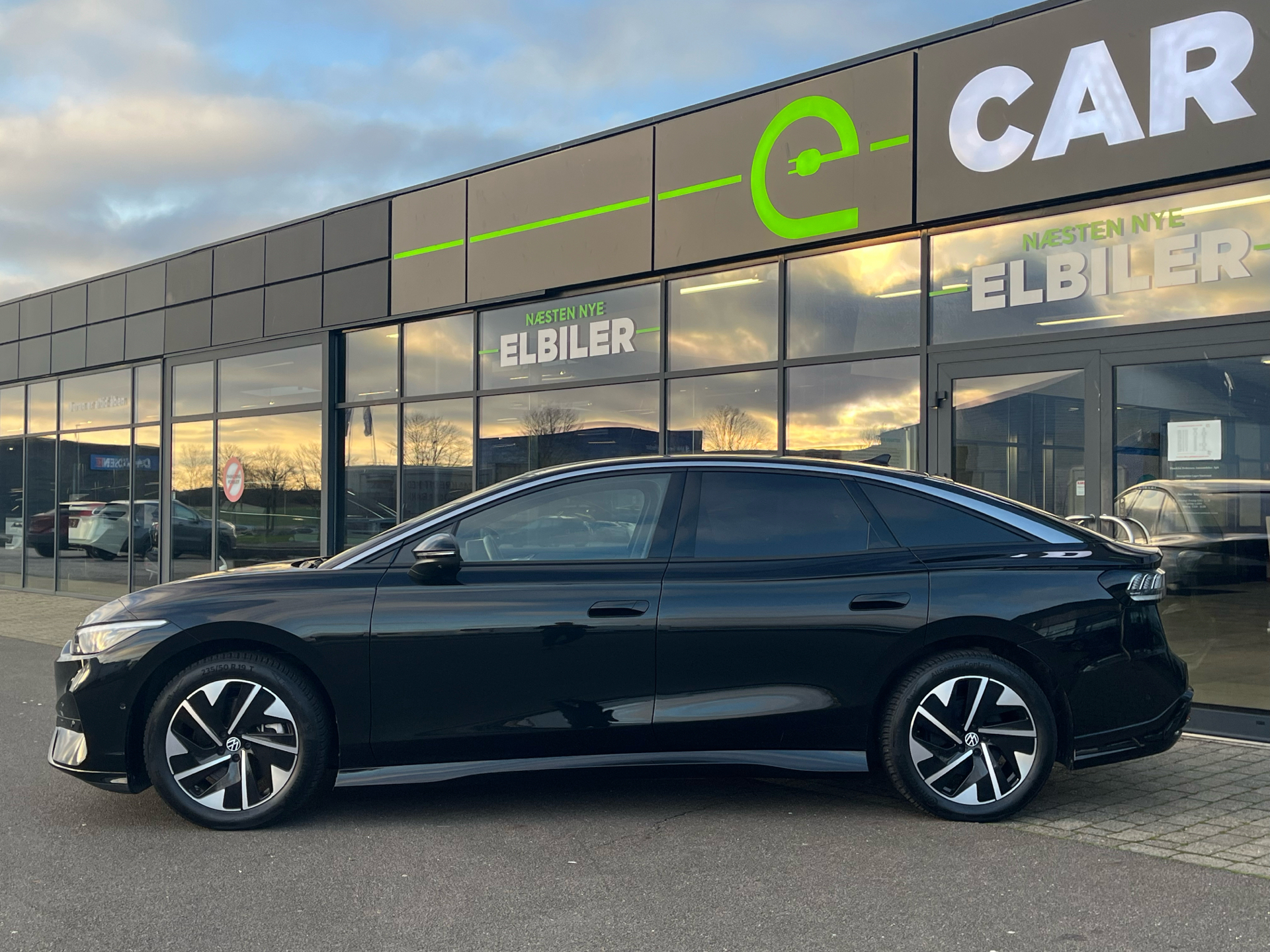 Billede af VW ID.7 EL Style+ 286HK 5d Aut.