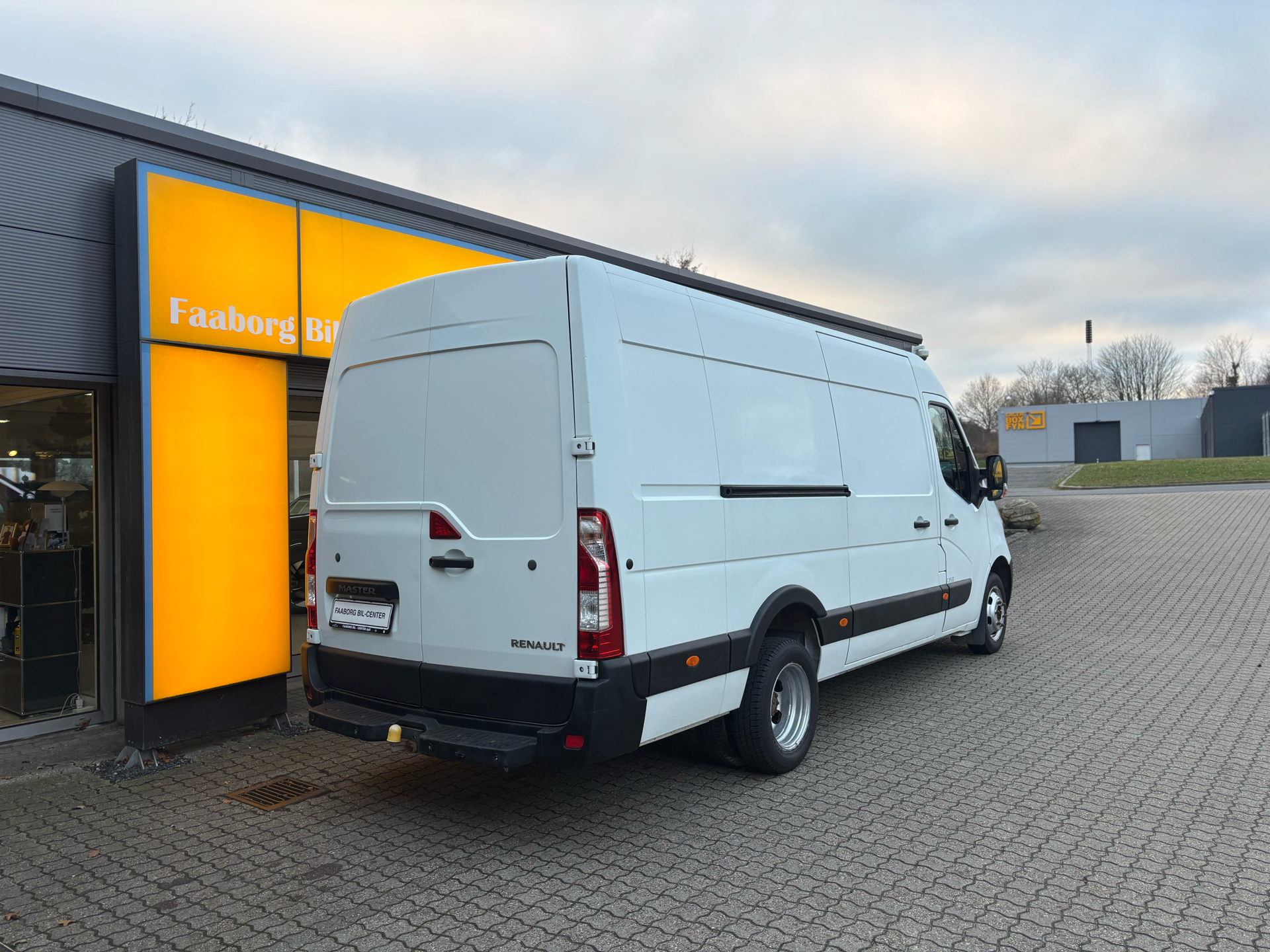 Billede af Renault Master T35 L3H2 2,3 DCI tvillingehjul start/stop 170HK Van 6g