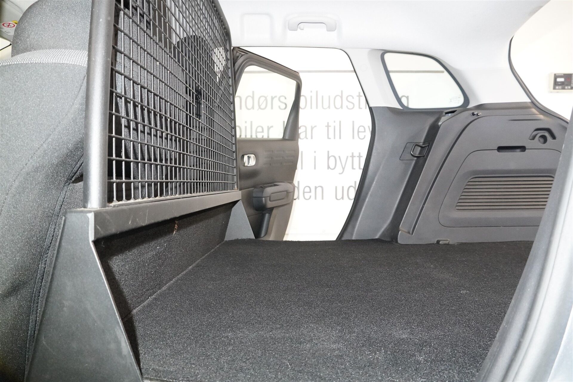 Billede af Citroën C3 Aircross 1,5 Blue HDi Iconic 100HK Van 6g