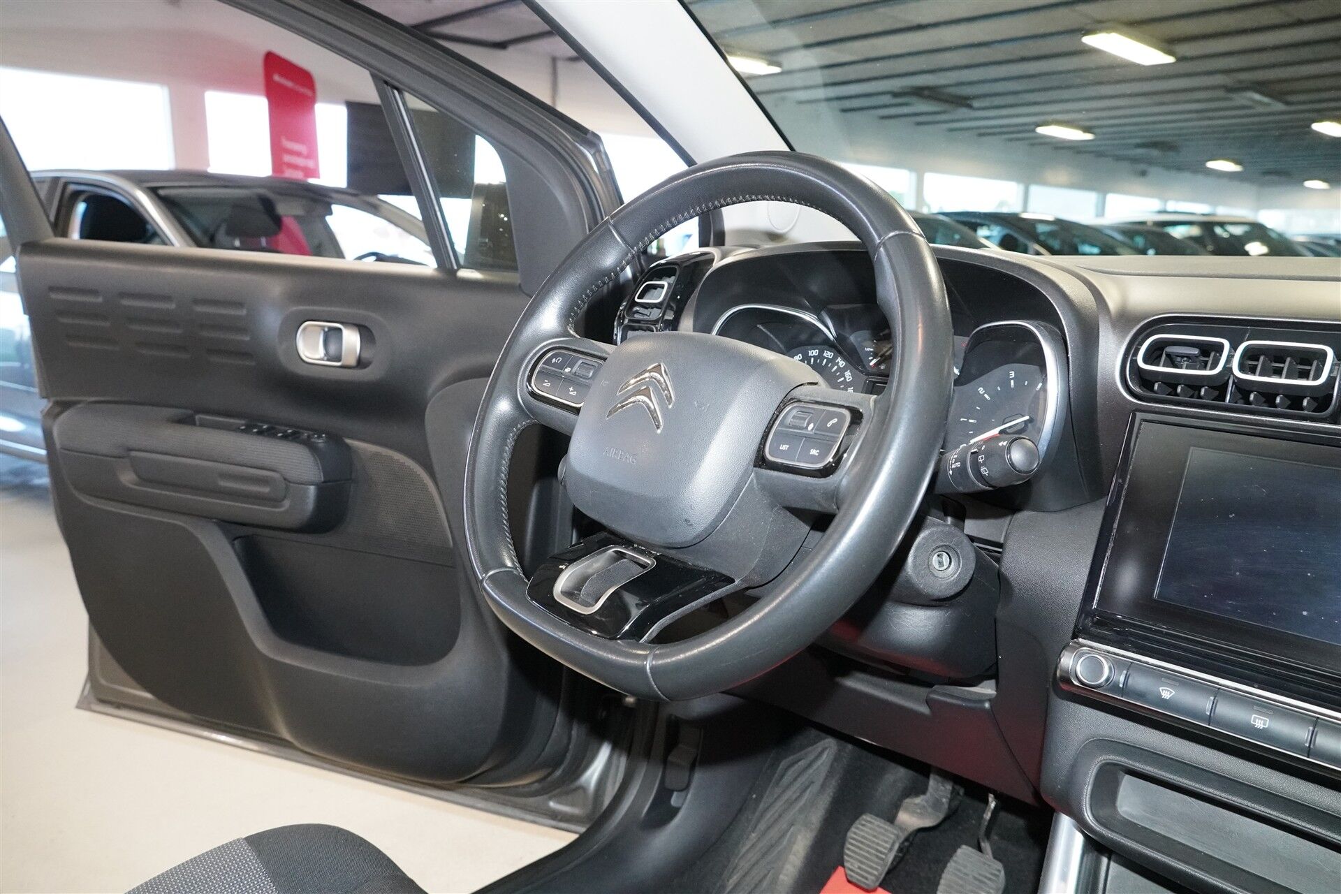 Billede af Citroën C3 Aircross 1,5 Blue HDi Iconic 100HK Van 6g