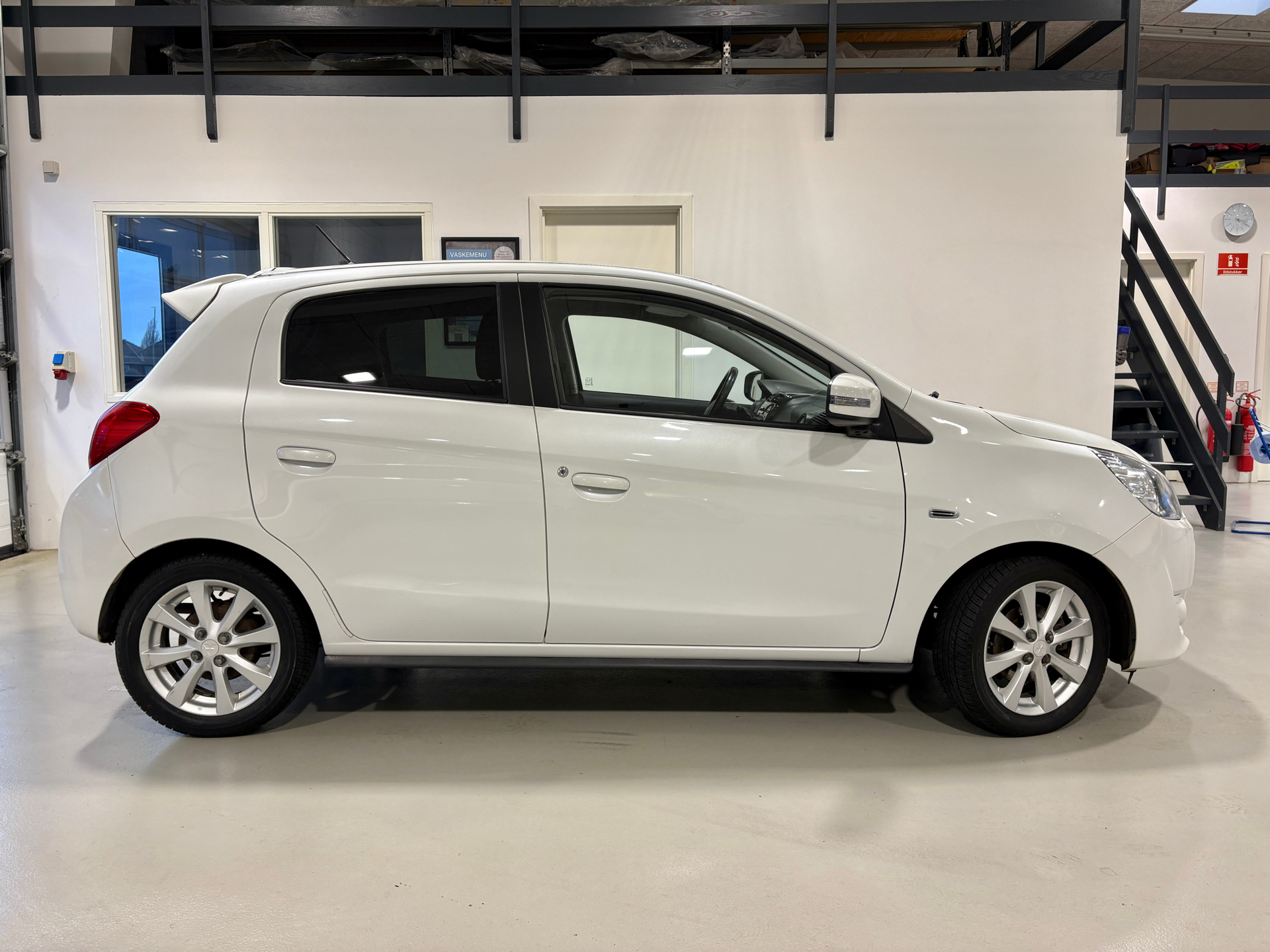 Billede af Mitsubishi Space Star 1,2 Intense 80HK 5d