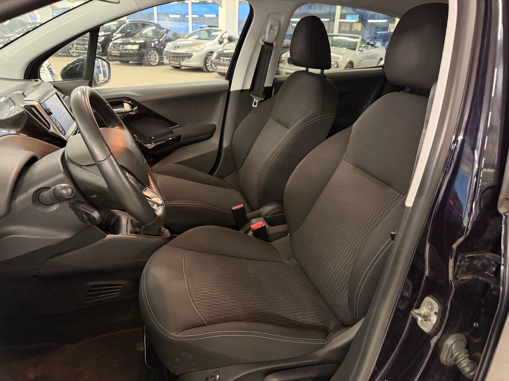 Billede af Peugeot 208 1,6 BlueHDi Envy 100HK 5d