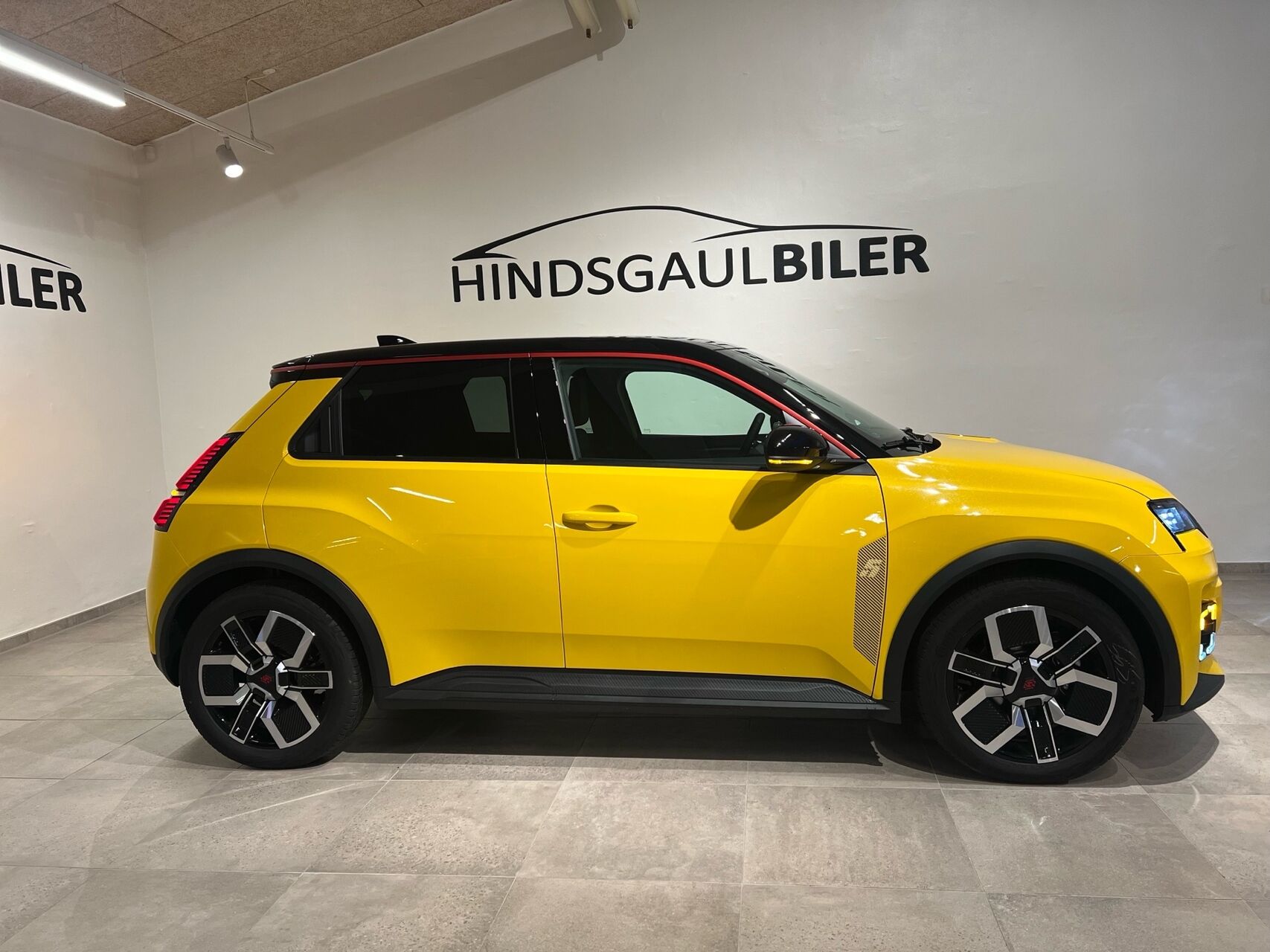 Billede af Renault R5 EL Techno 150HK 5d Aut.