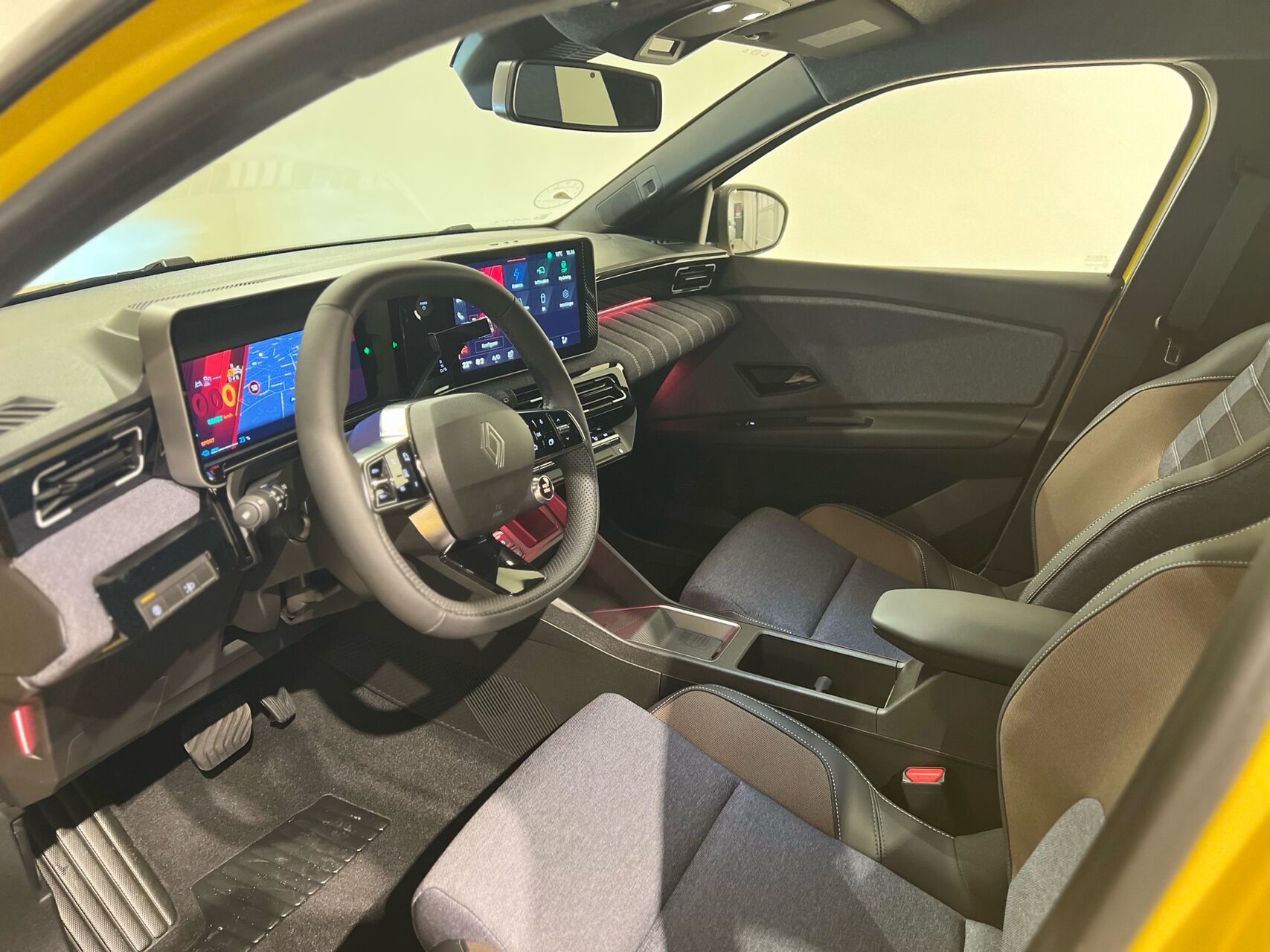 Billede af Renault R5 EL Techno 150HK 5d Aut.